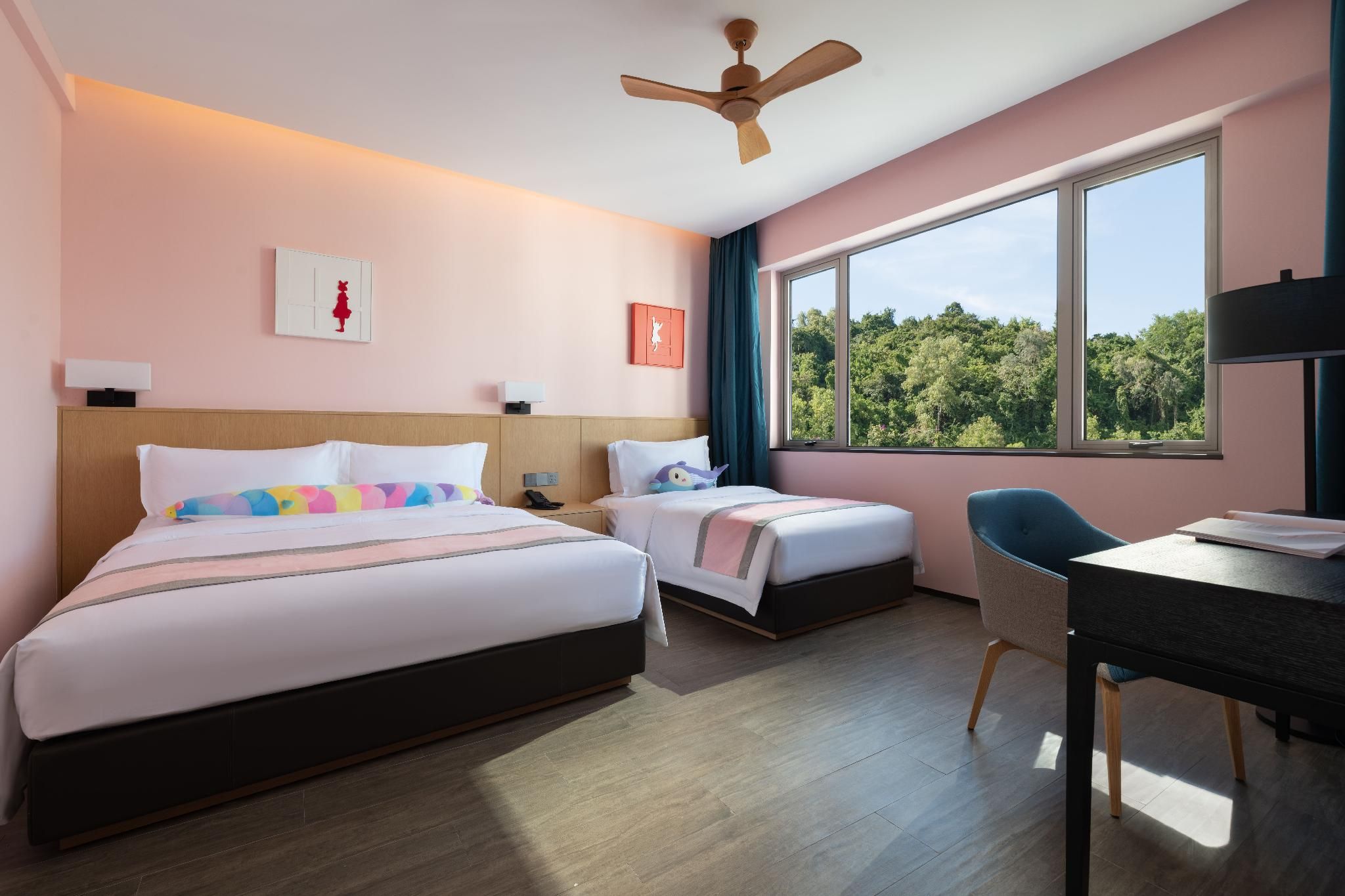Kids Friends Room
