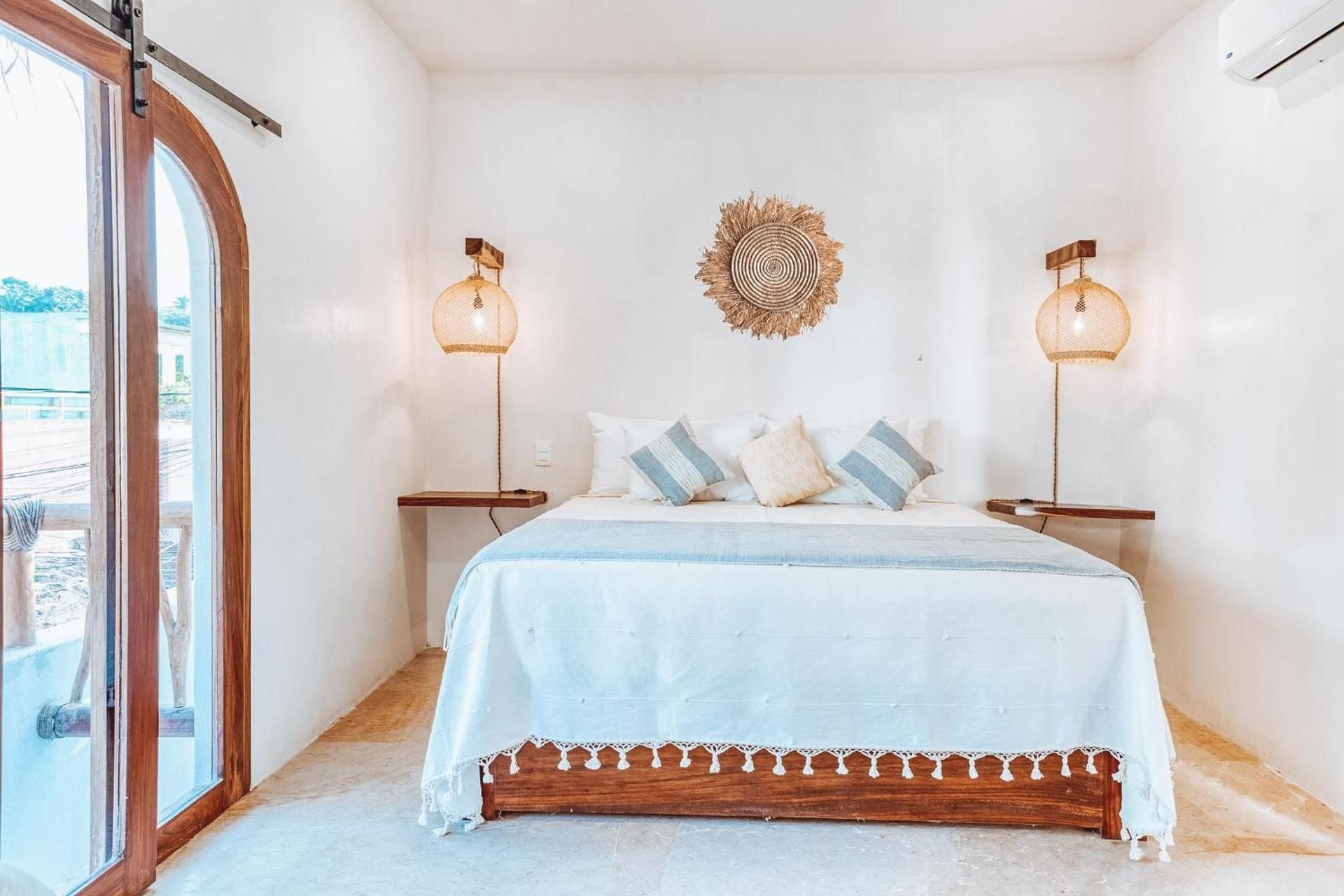 Deluxe One-Bedroom Apartment with Garden View