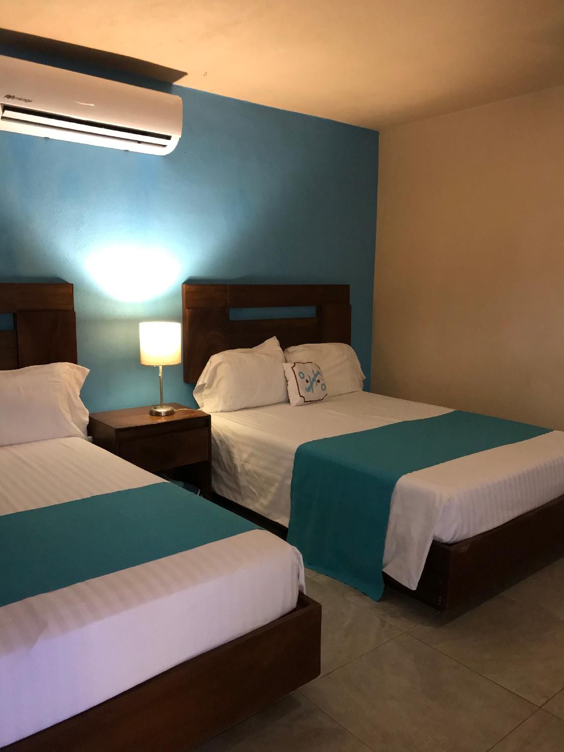 Pacific Inn Jr Deluxe 2