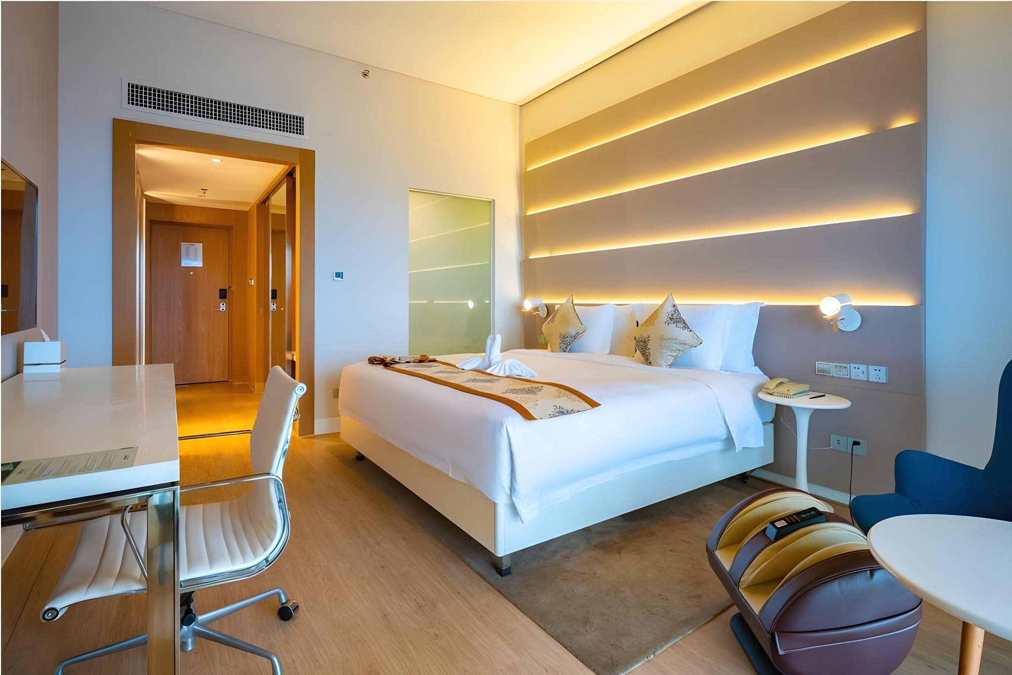 Select Room