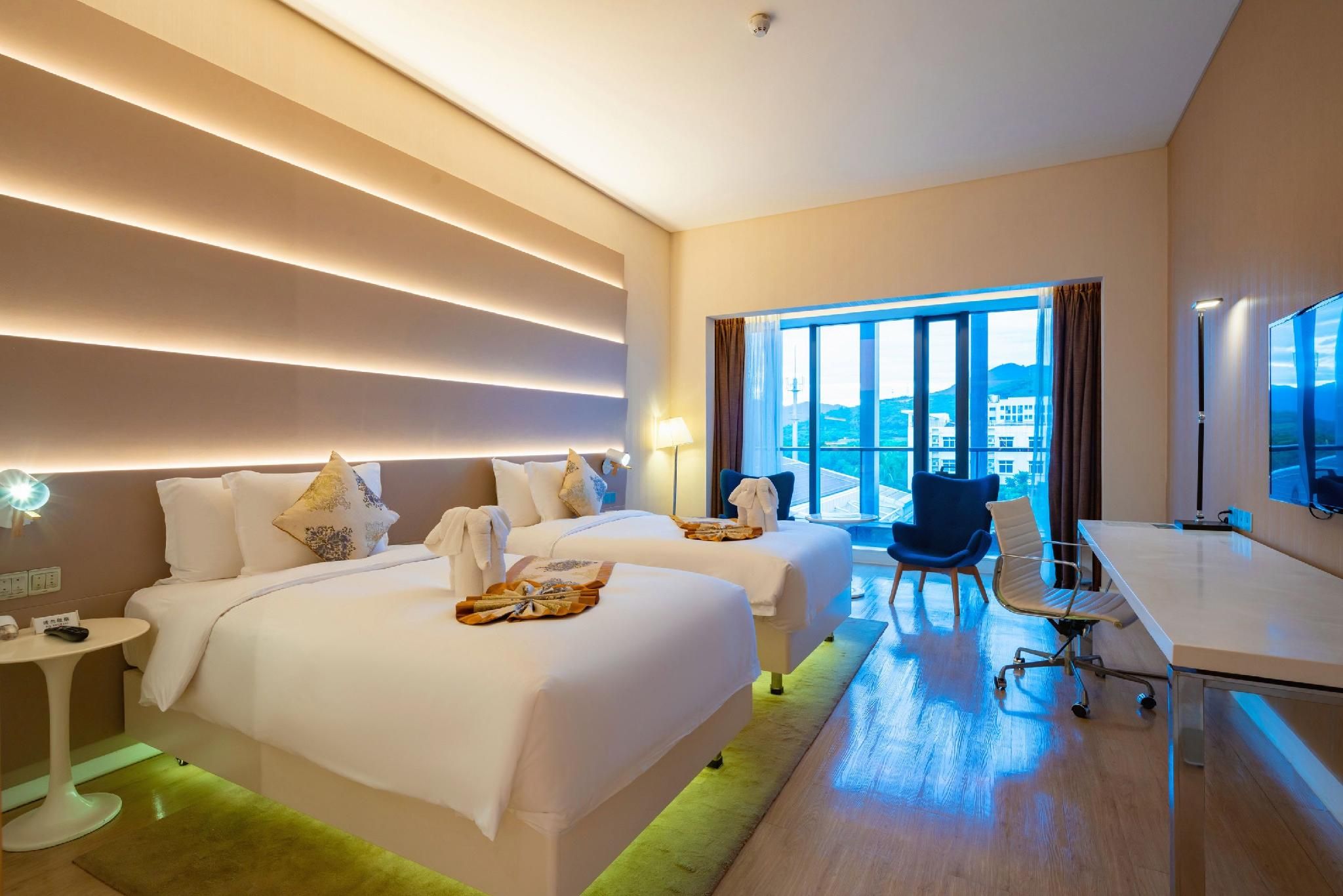 City Twin Room