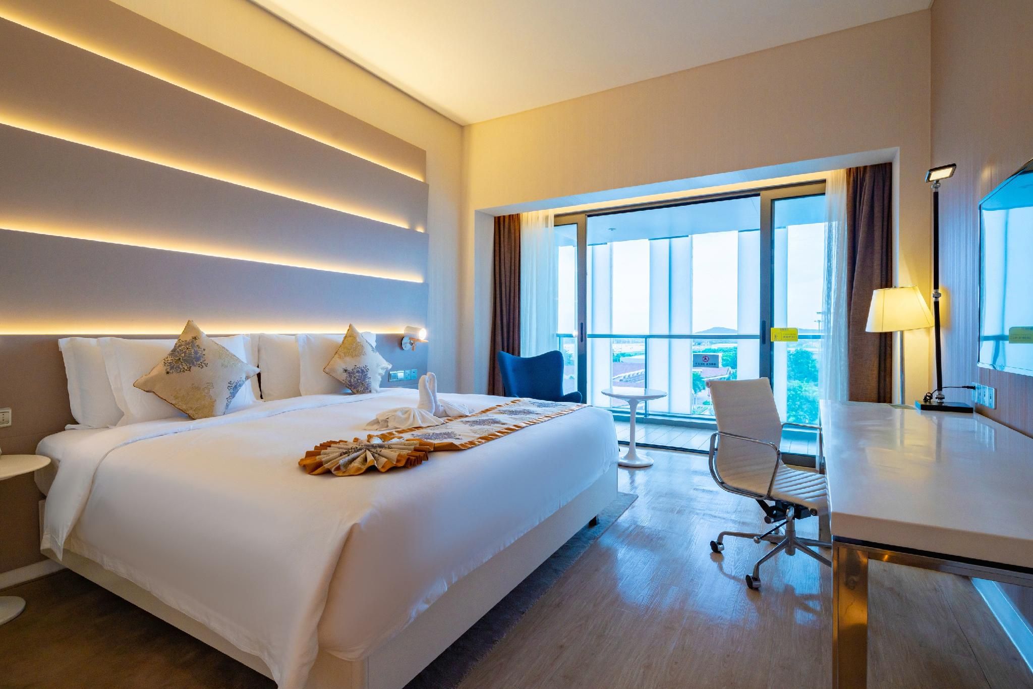 Select Room