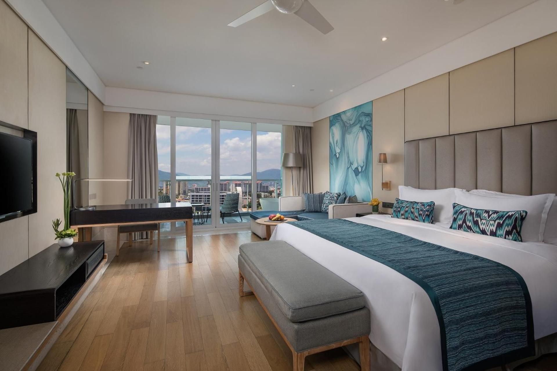 Limited Offer - Superior Room( Daily breakfast + Including one time Western-style Set Menu for 2 adults per 2-nights stay + Breakfast for 2 child under 4.3 ft are free)