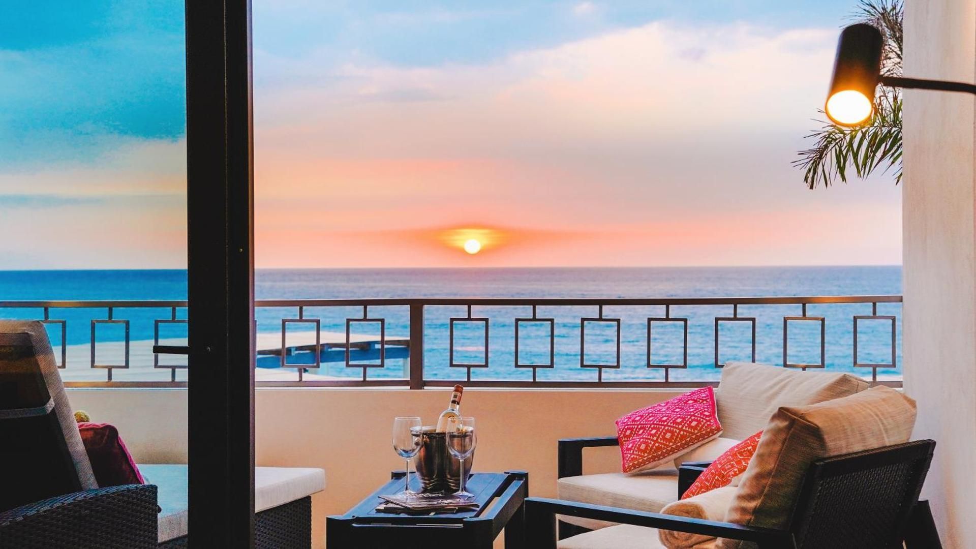 King Suite with Ocean View