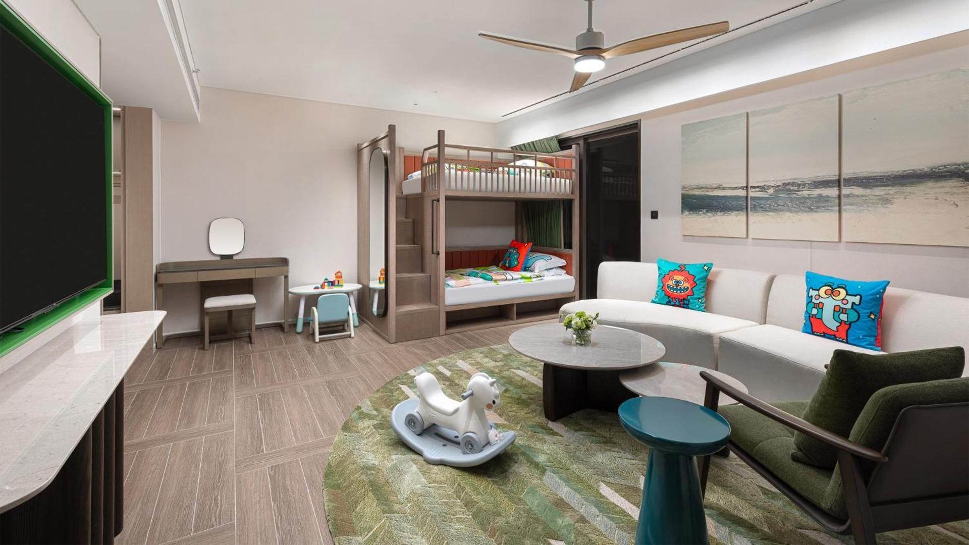 One-Bedroom Kids Theme Suite