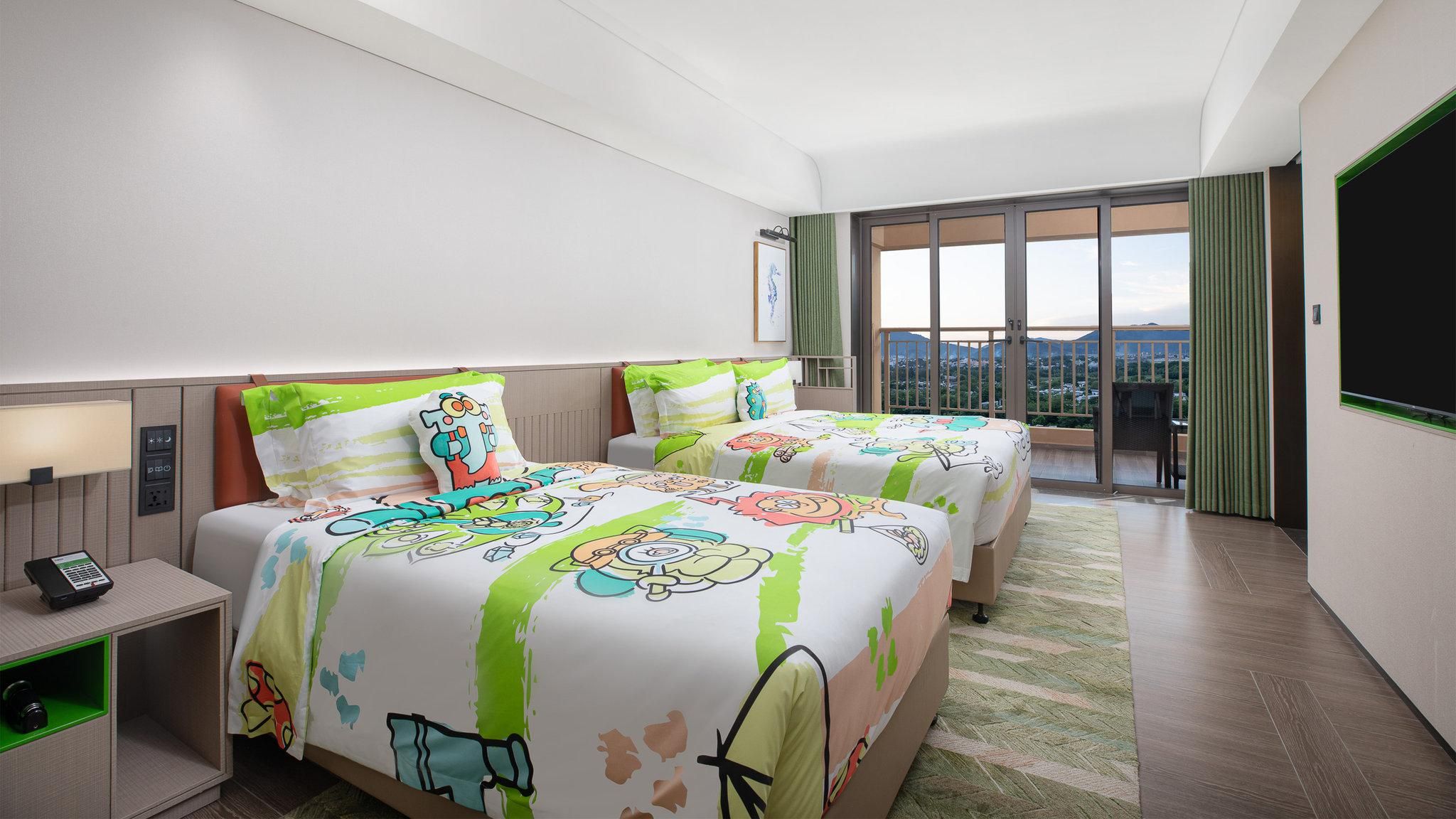 1 Bedroom Suite 1 King 1 Double