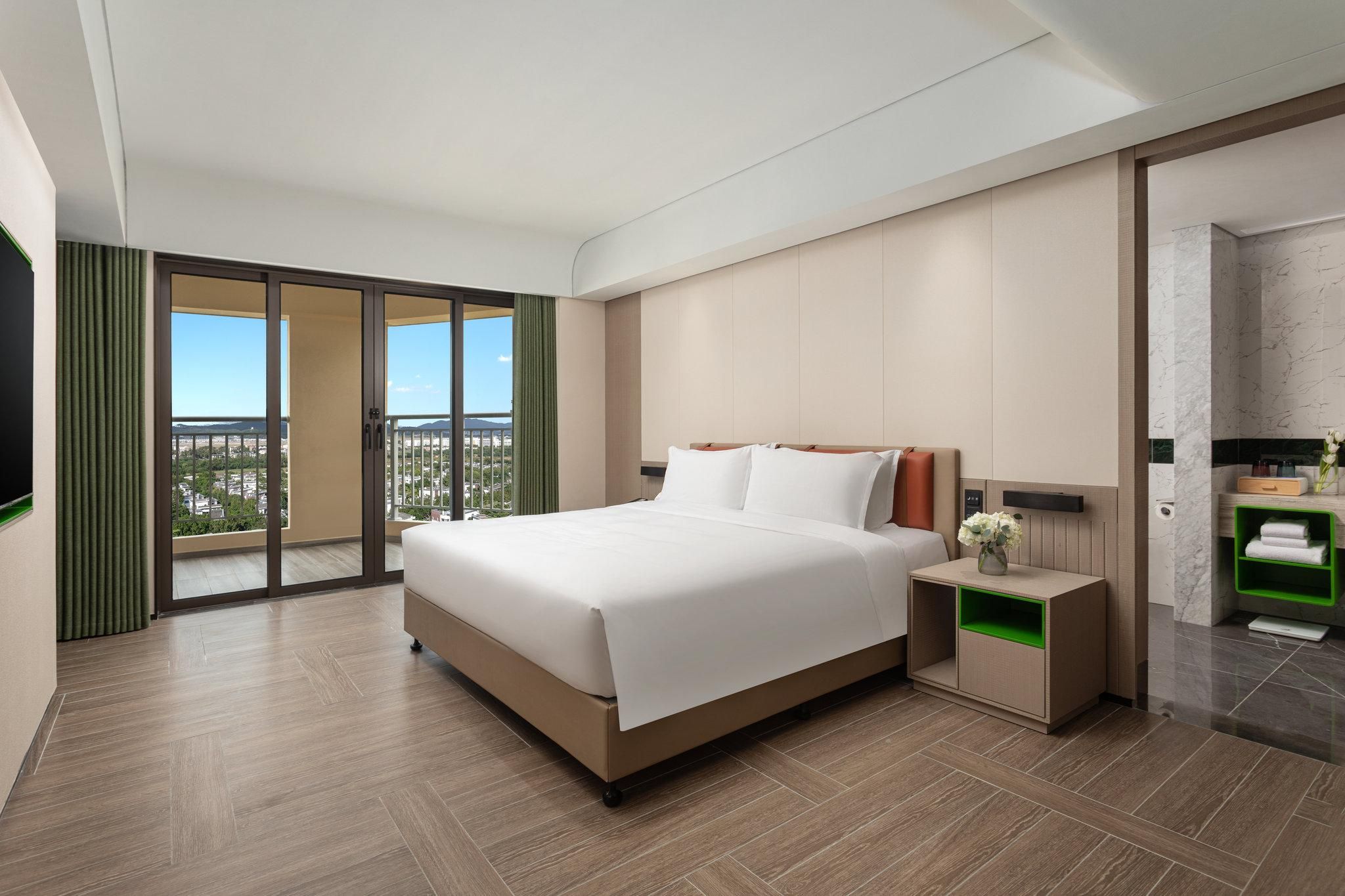 2 King 2 Bedroom Suite Ocean View High Floor