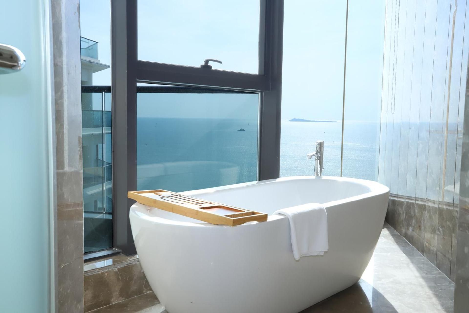 Super Suite with Sea View