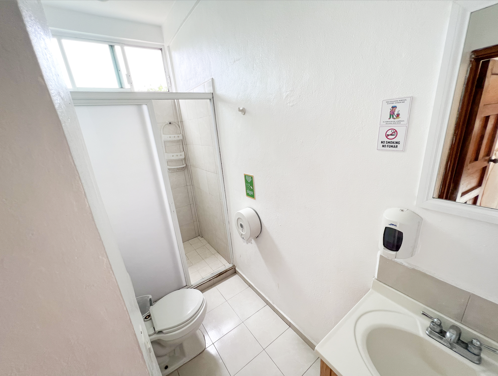 Dormitory Room - Mixed