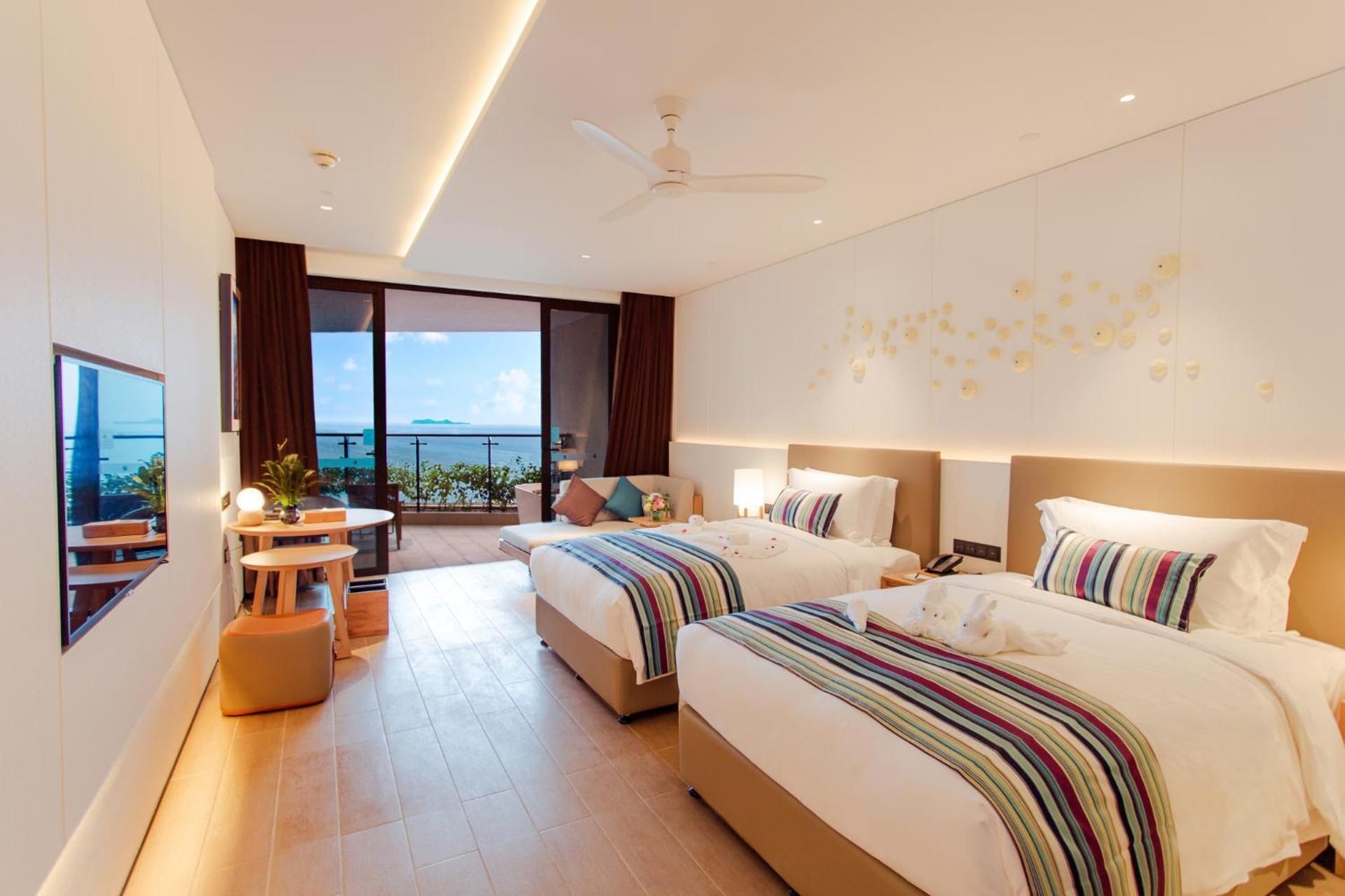 Superior Twin Room with Sea View
