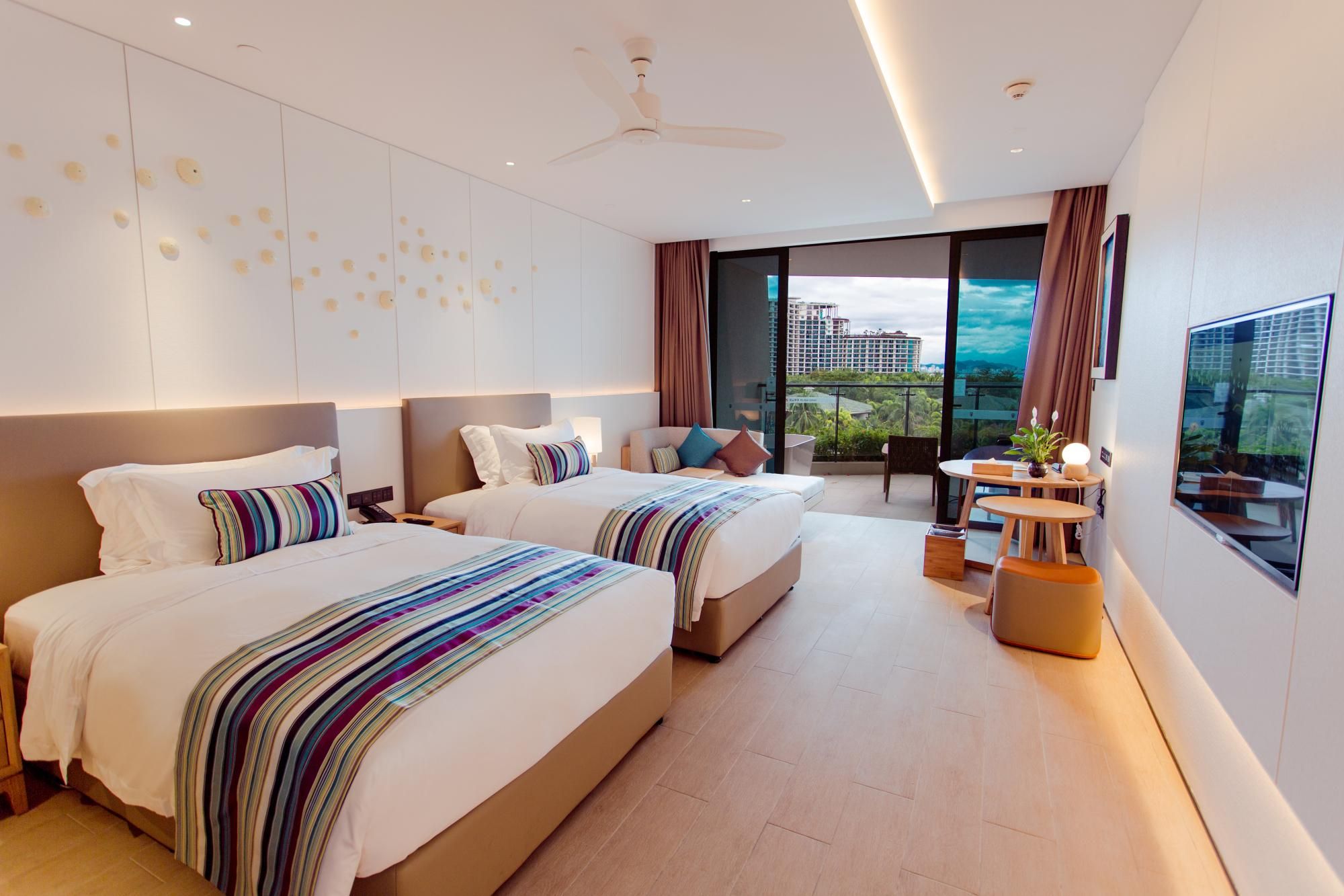 Deluxe Garden View Room