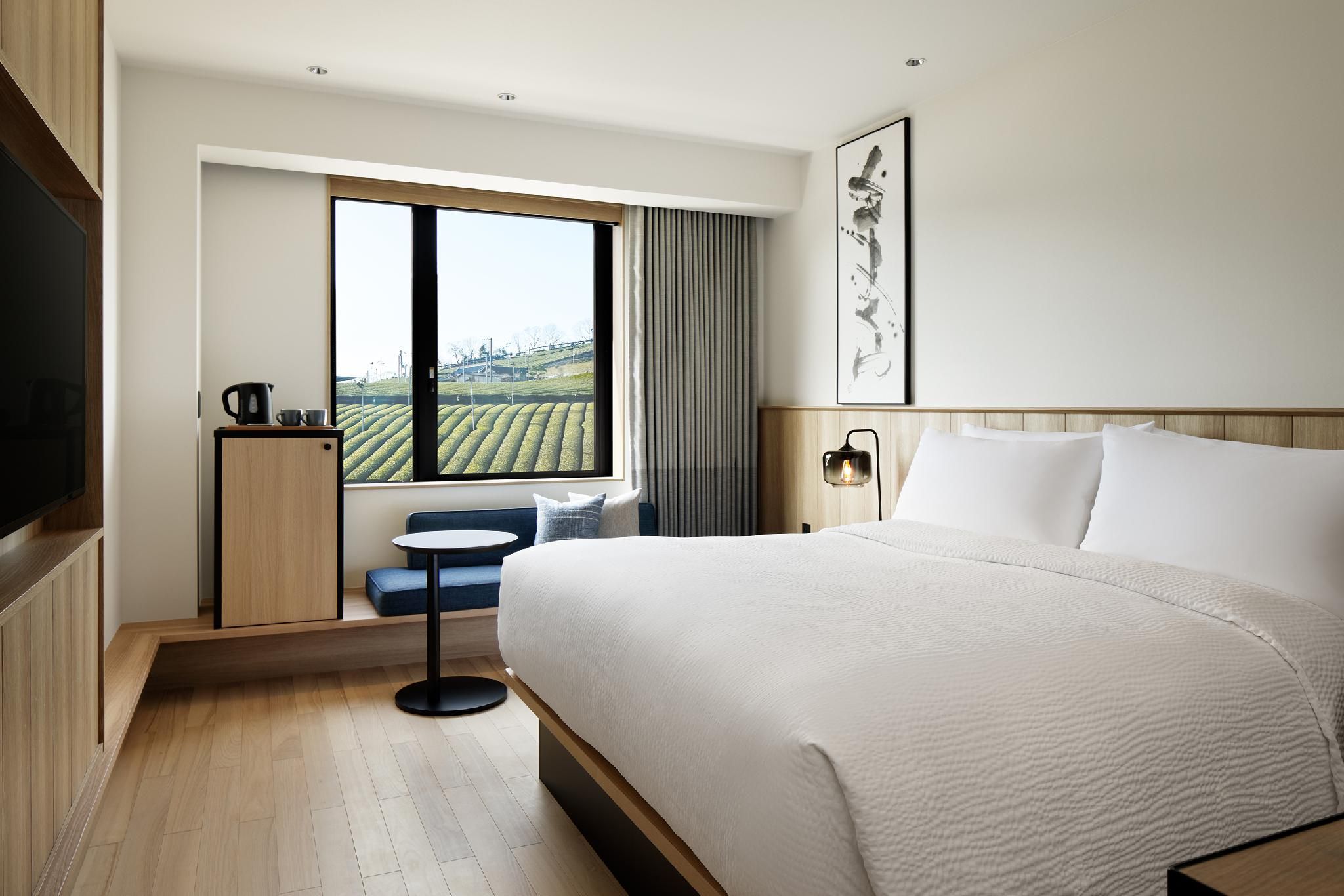 Guest room, King or Twin/Single Bed(s)