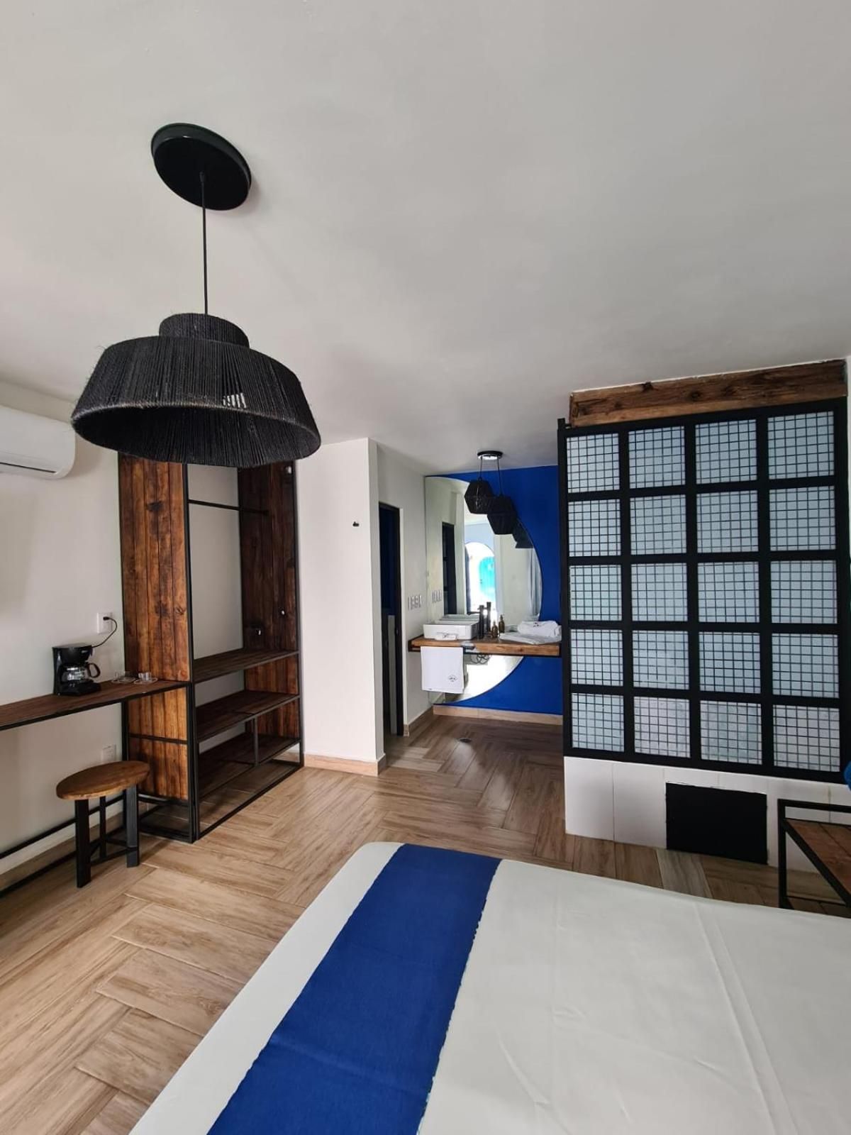 Deluxe Double Room with Bath