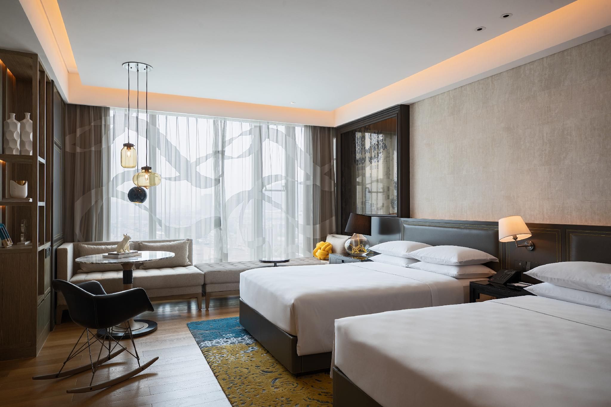 Guest room, 2 Double, City view