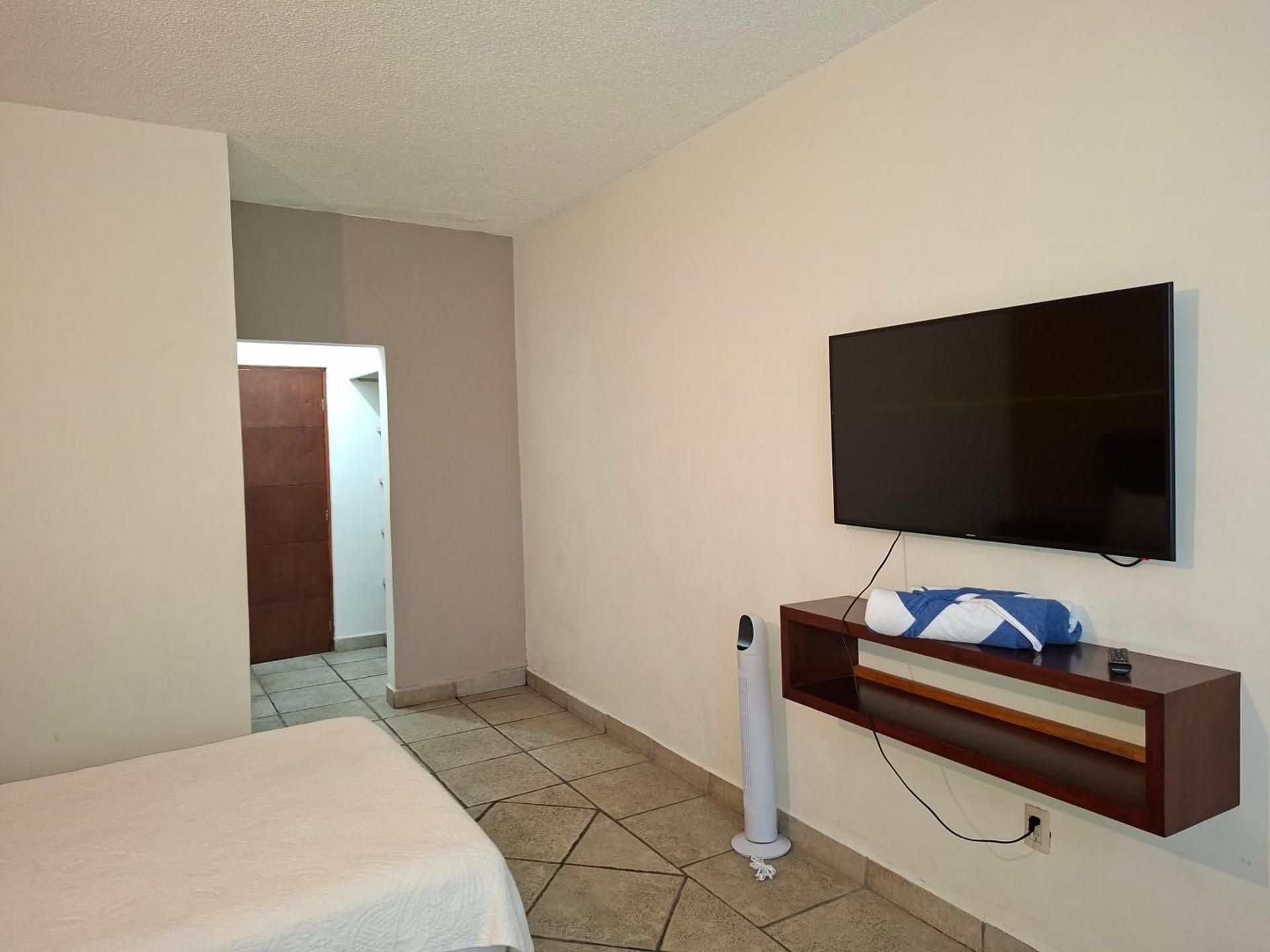 Hotel Tepoztlán Standard Twin Room 2