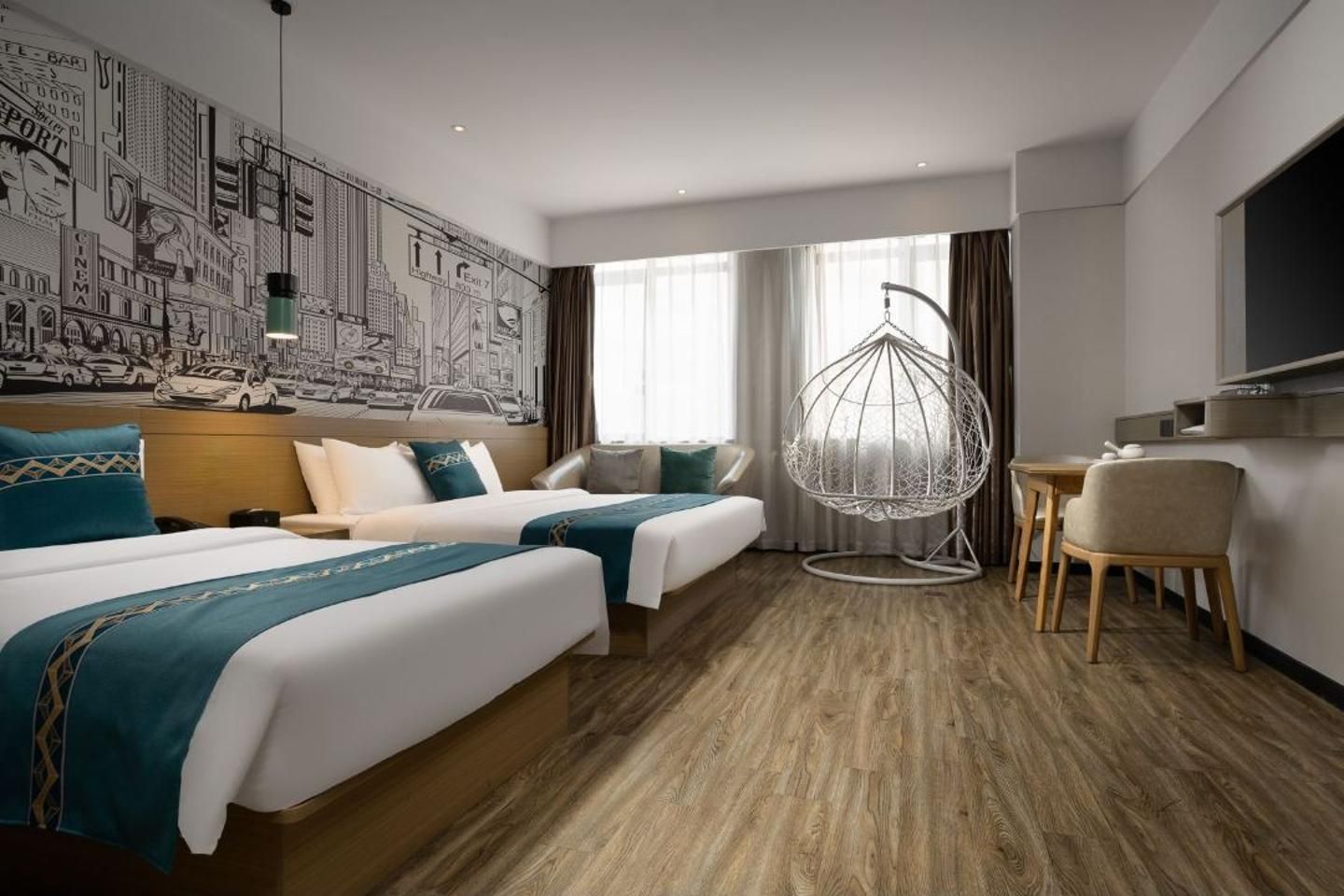 Dossen - Deluxe Family Room