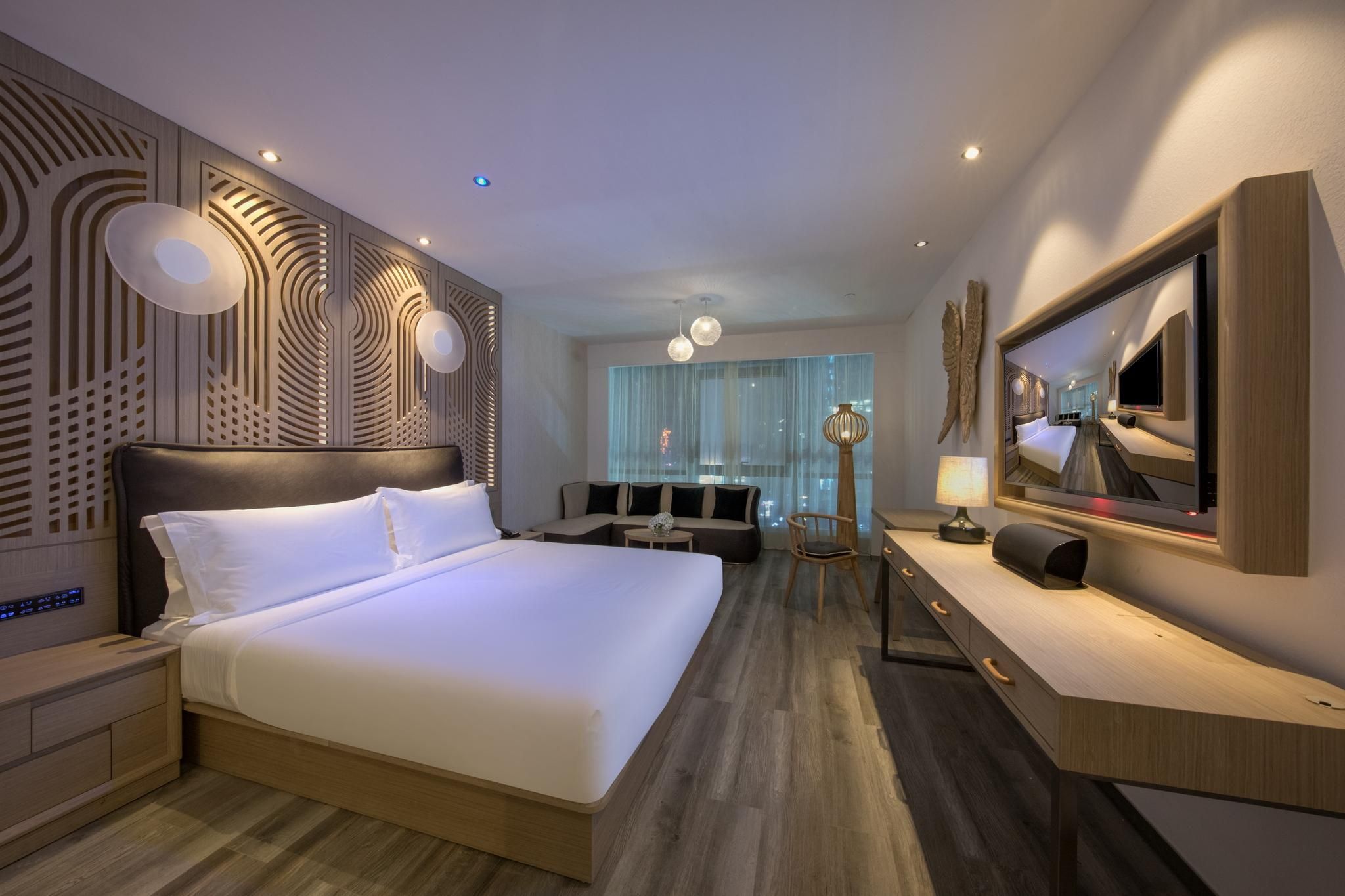 Huazhu - Deluxe Bed Room