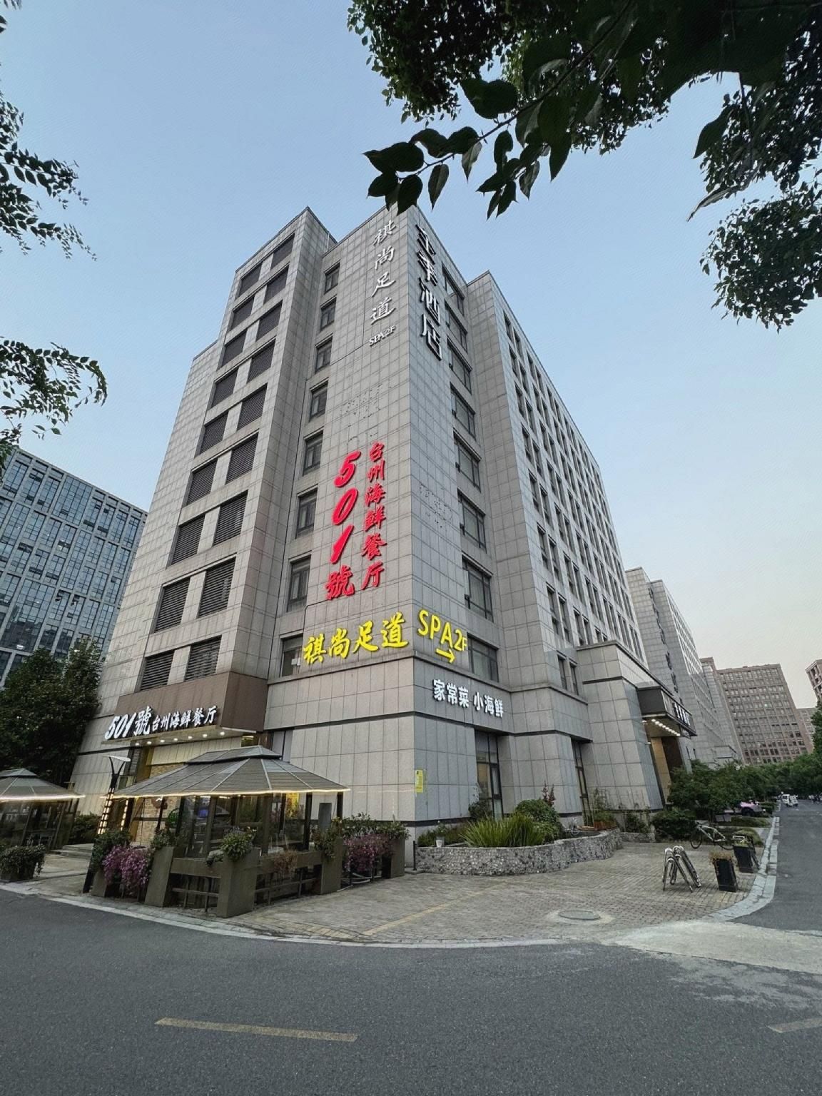 1ada47ee8f41b5c54dcd4eaff16636f6