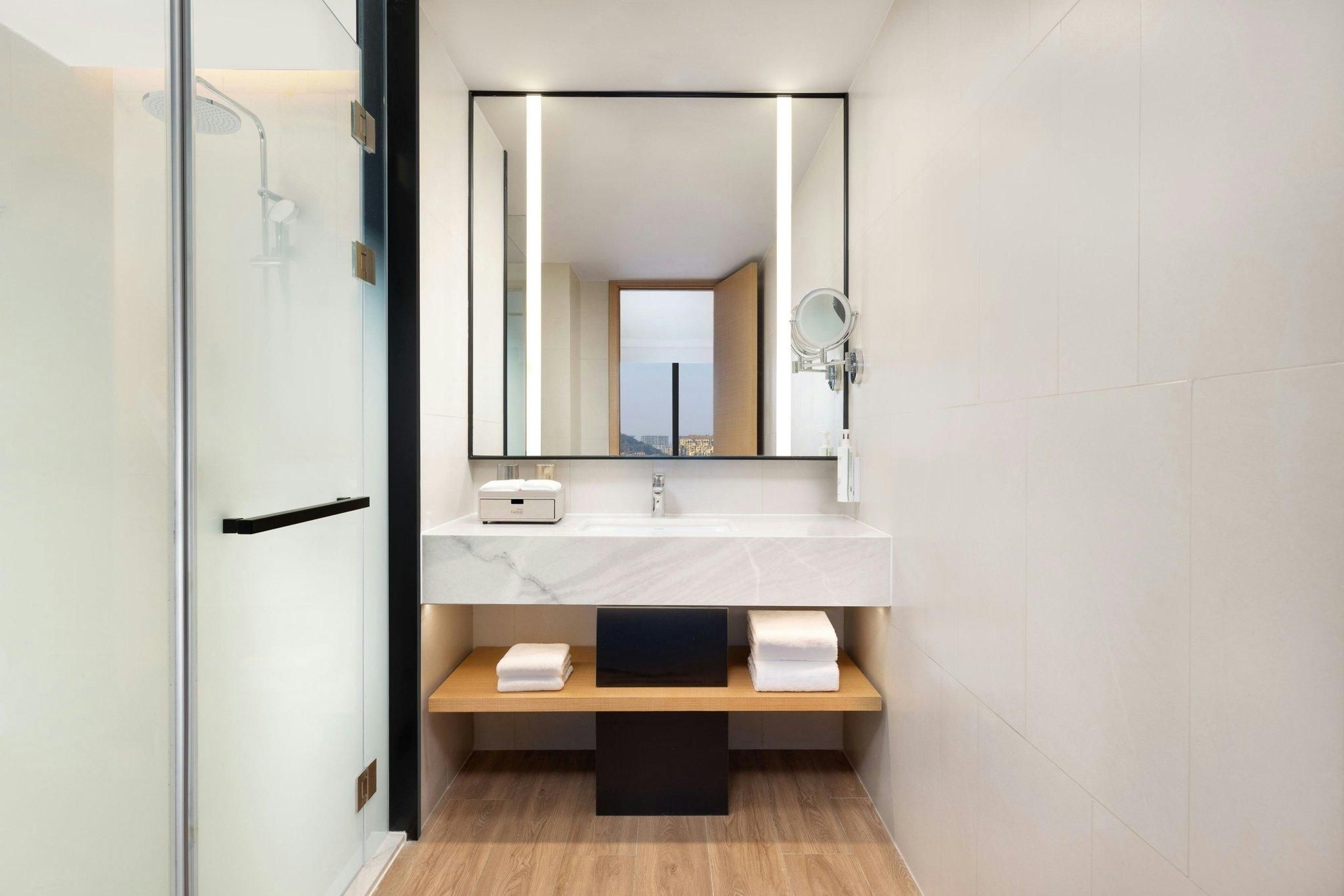 Executive Suite, Suite, 1 King, City view