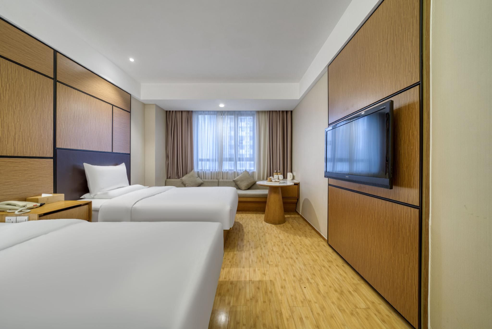 SHUYA Superior Twin Room