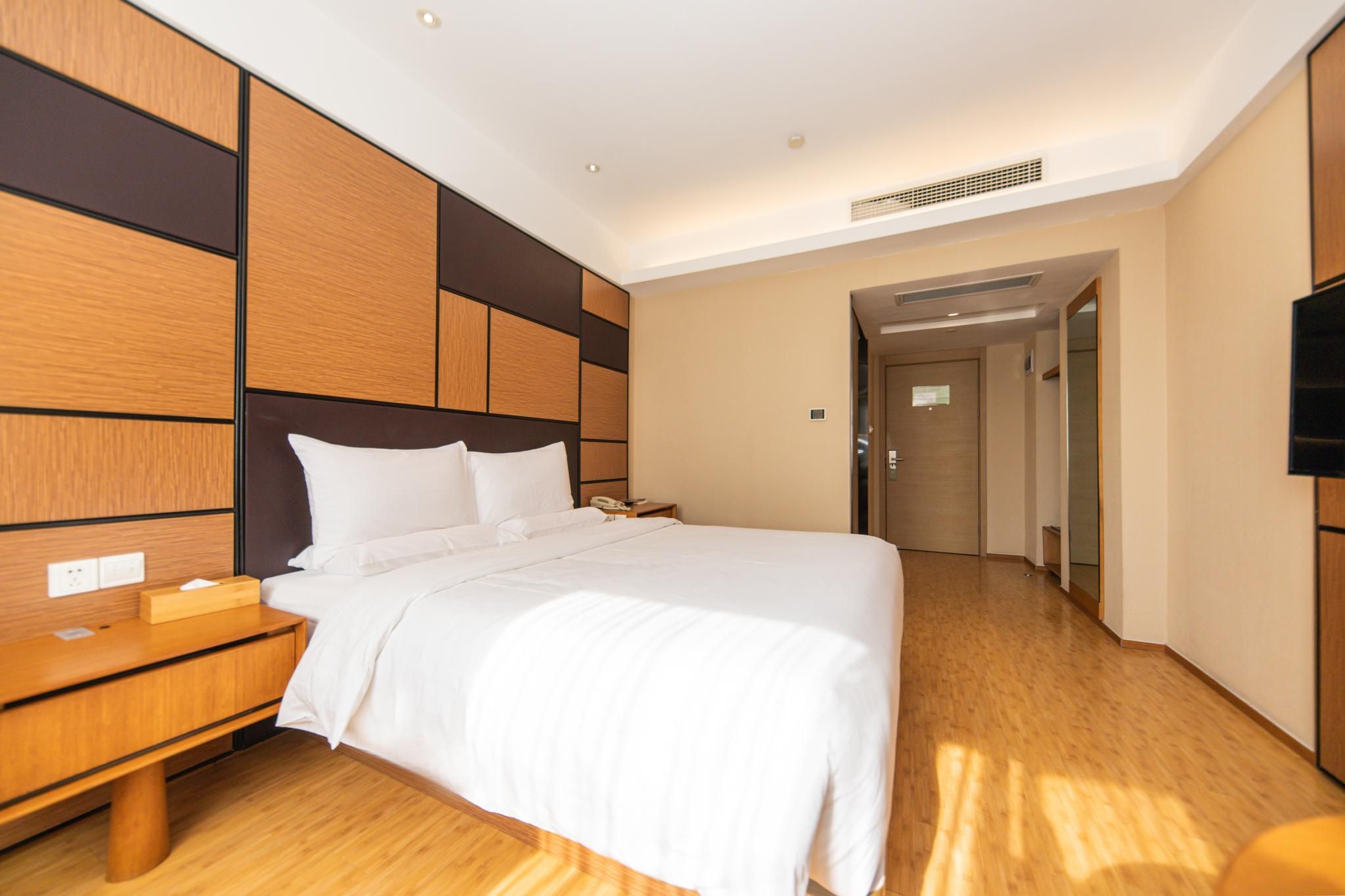 SHUYA Superior Queen Room