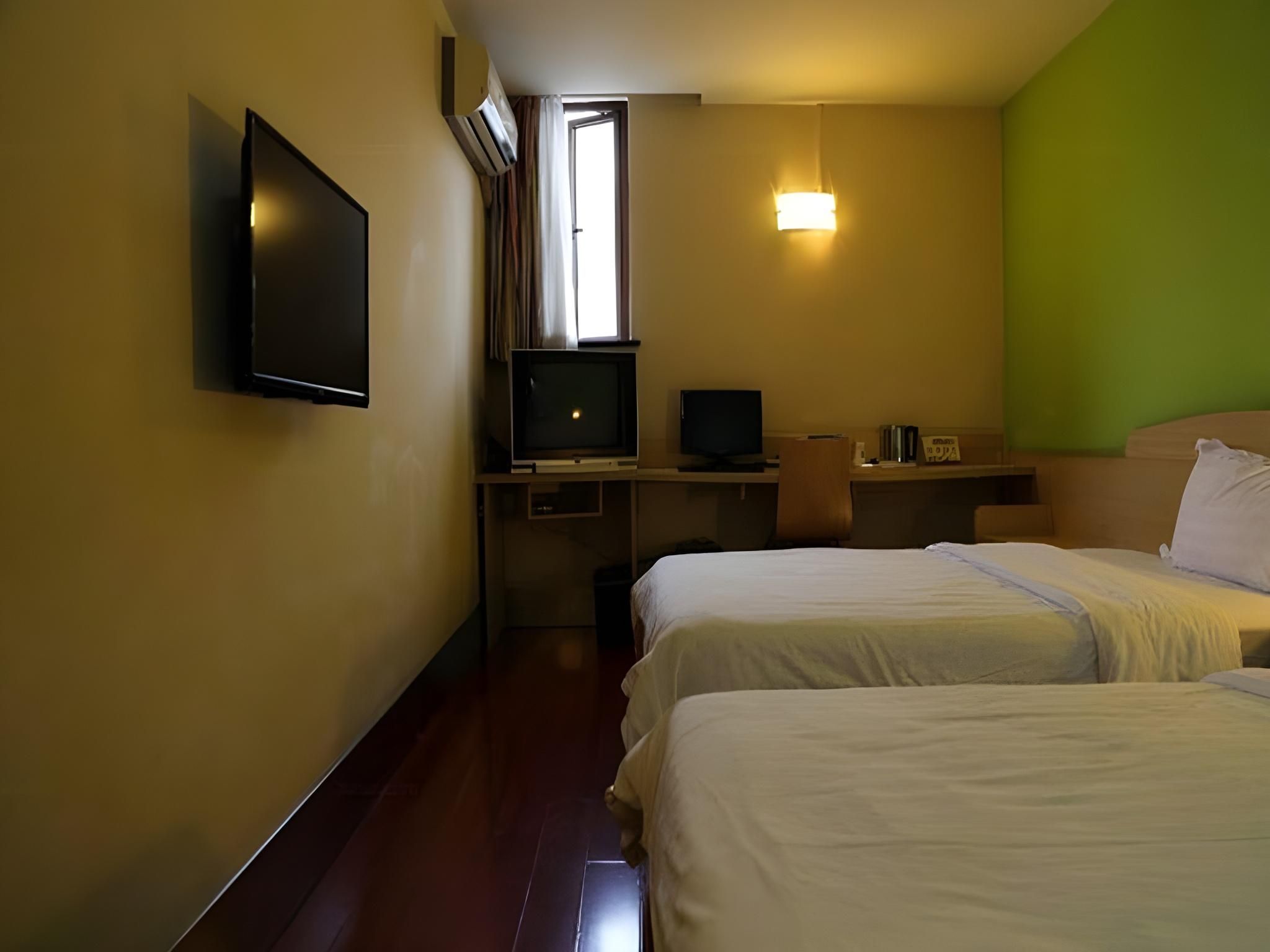 7 Days - Zizhu Twin Room