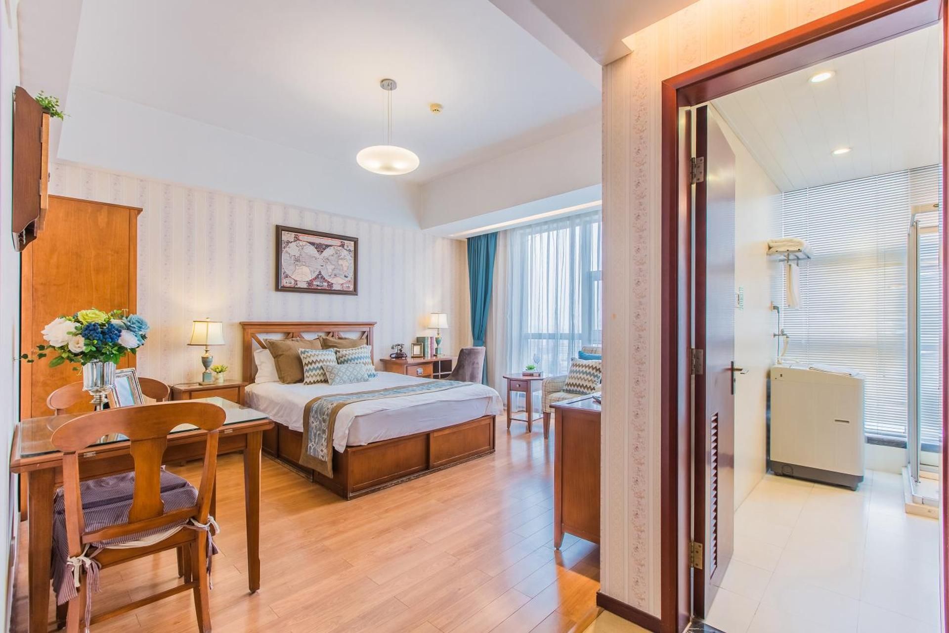 Queen Room