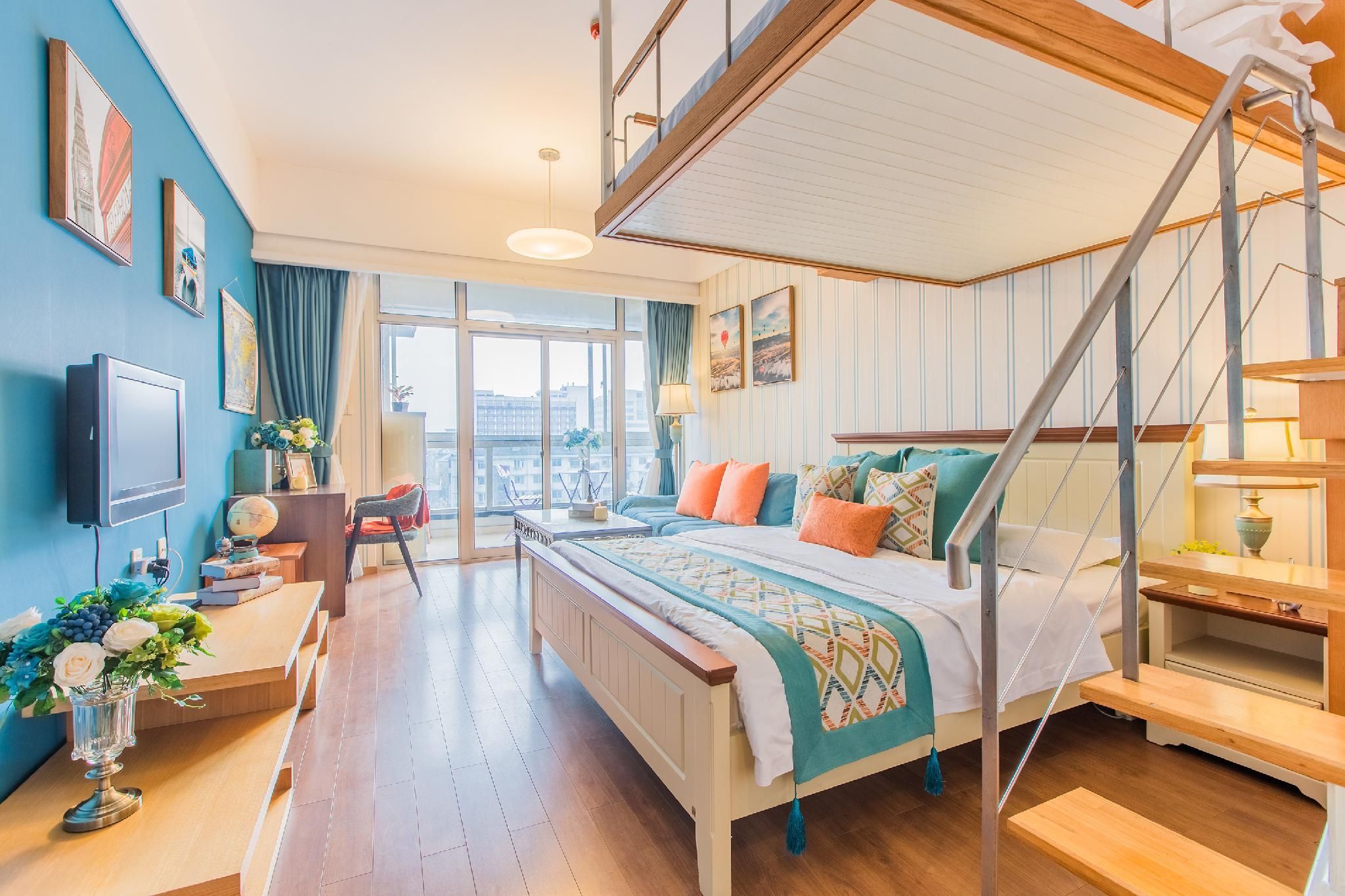 Boutique Family Room