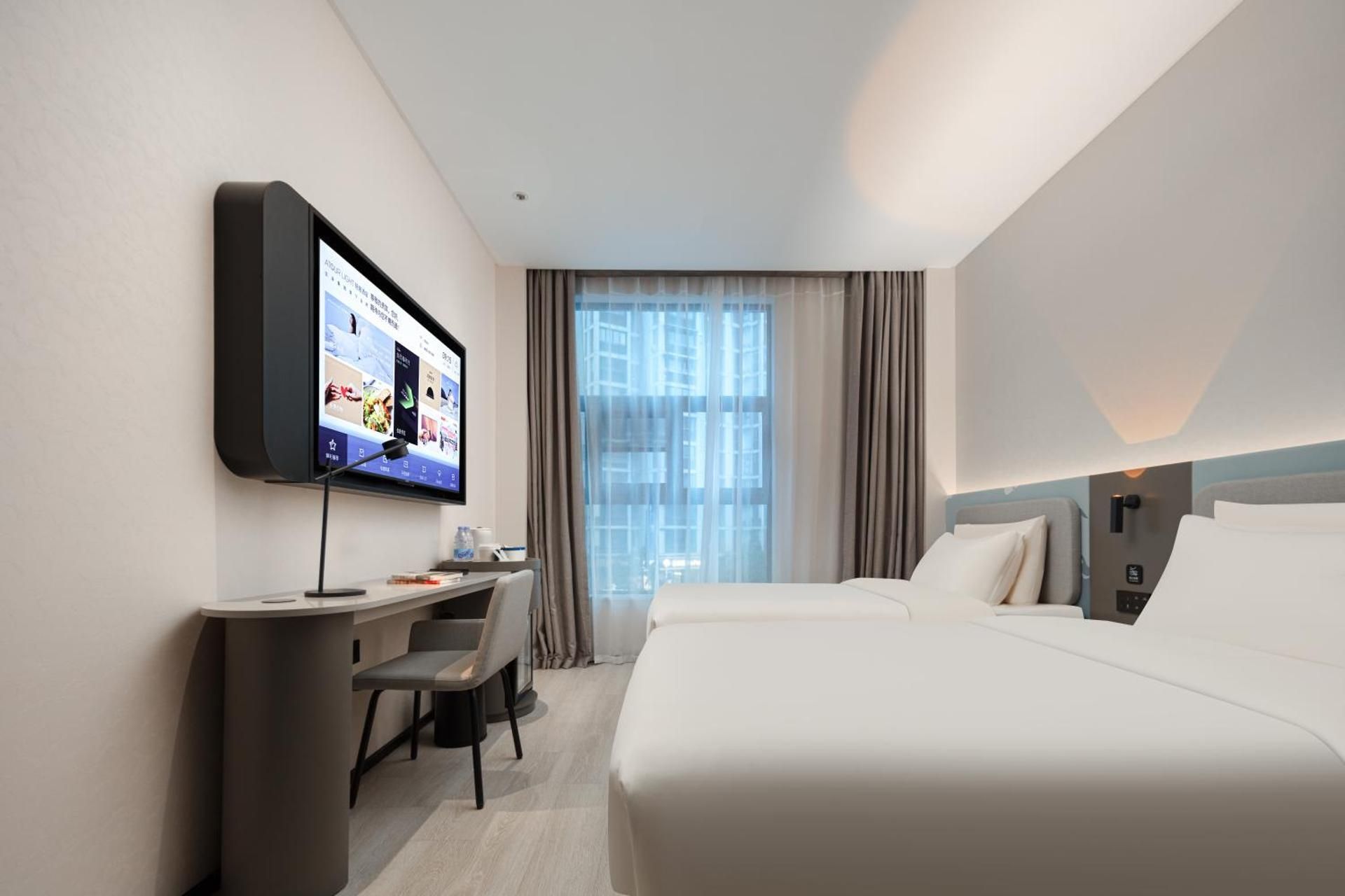 Super Twin Room