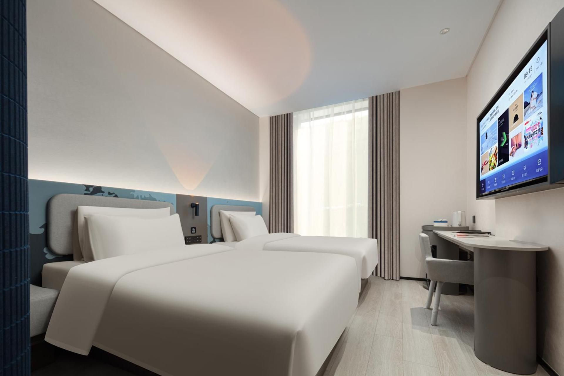Standard Twin Bed Room