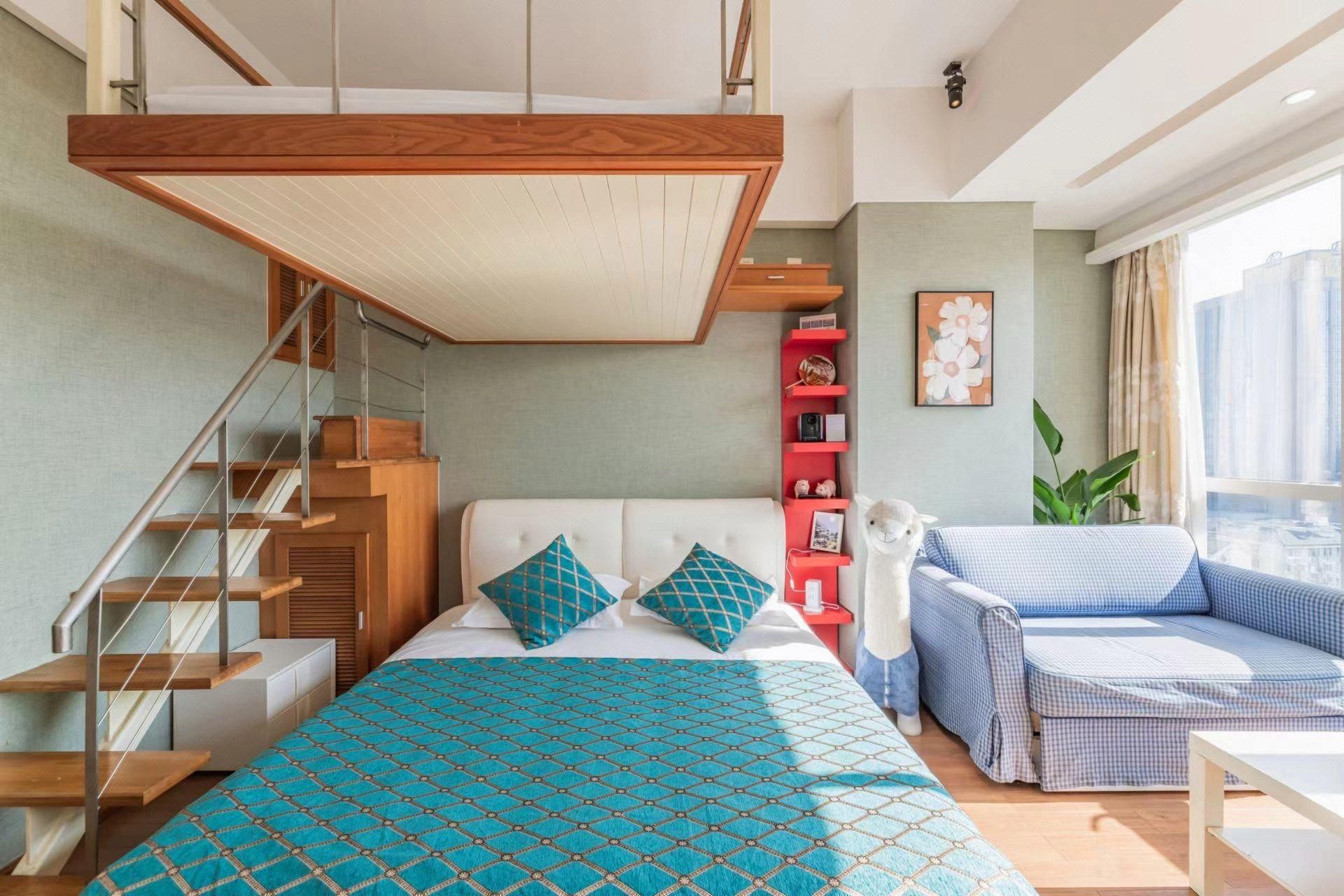 Duplex Room