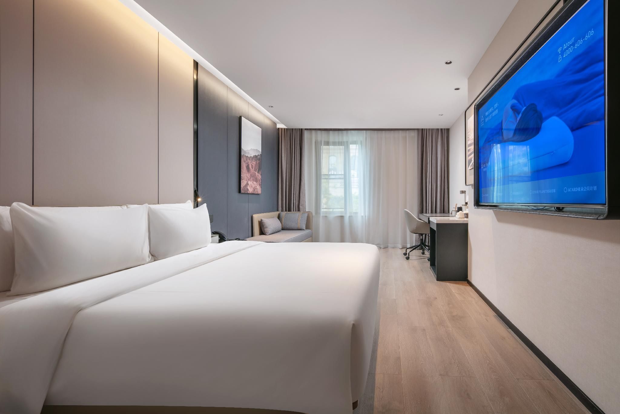 Executive room, Guest room, 1 Queen