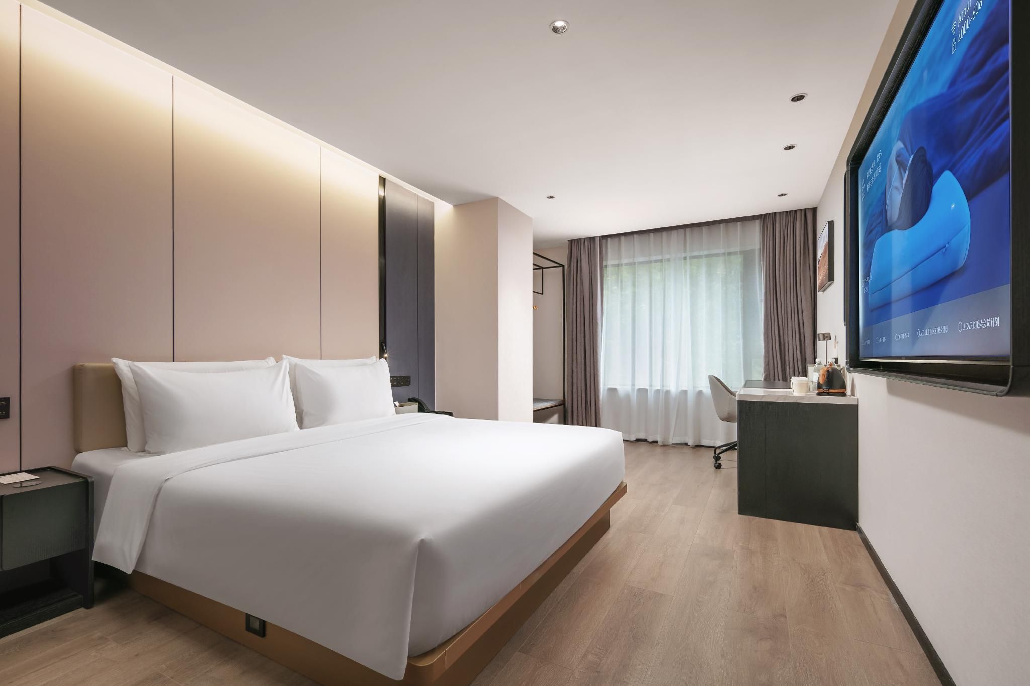 Executive room, Guest room, 1 Queen