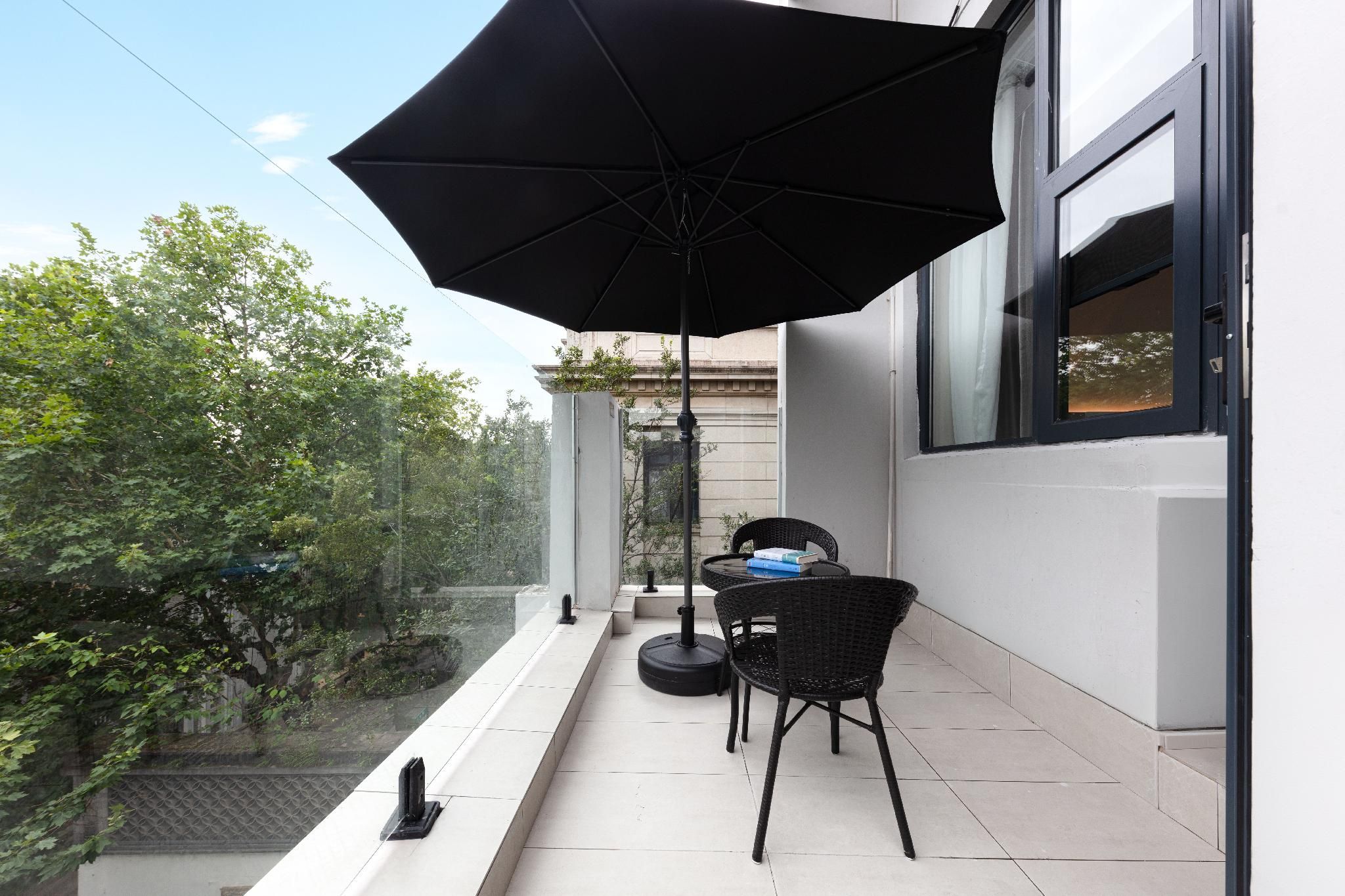 Atour - Superior 1 Bed Room with Courtyard