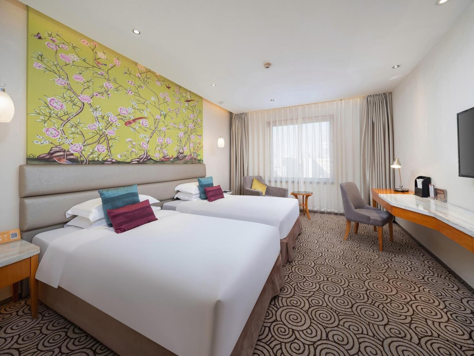 Elegant Twin Room(9th - 12th Floor)