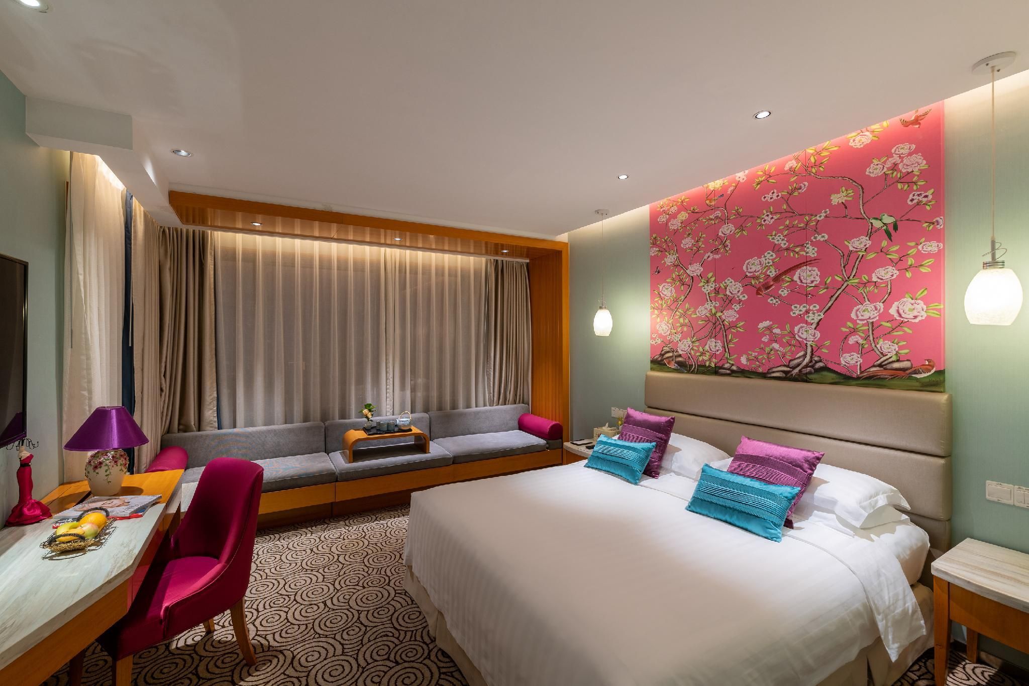 Delicate King Bed
