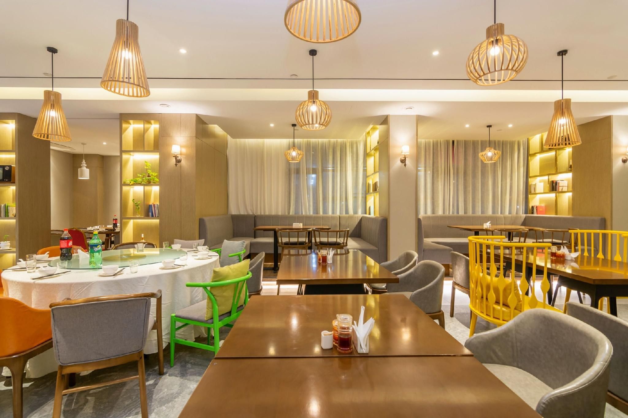 d15e8a57209889f8214653c4f14ae453