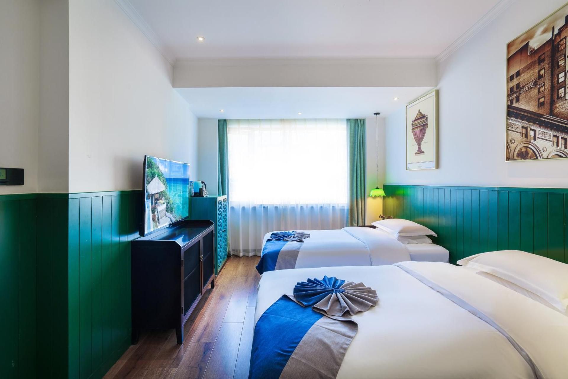 Standard Twin Beds