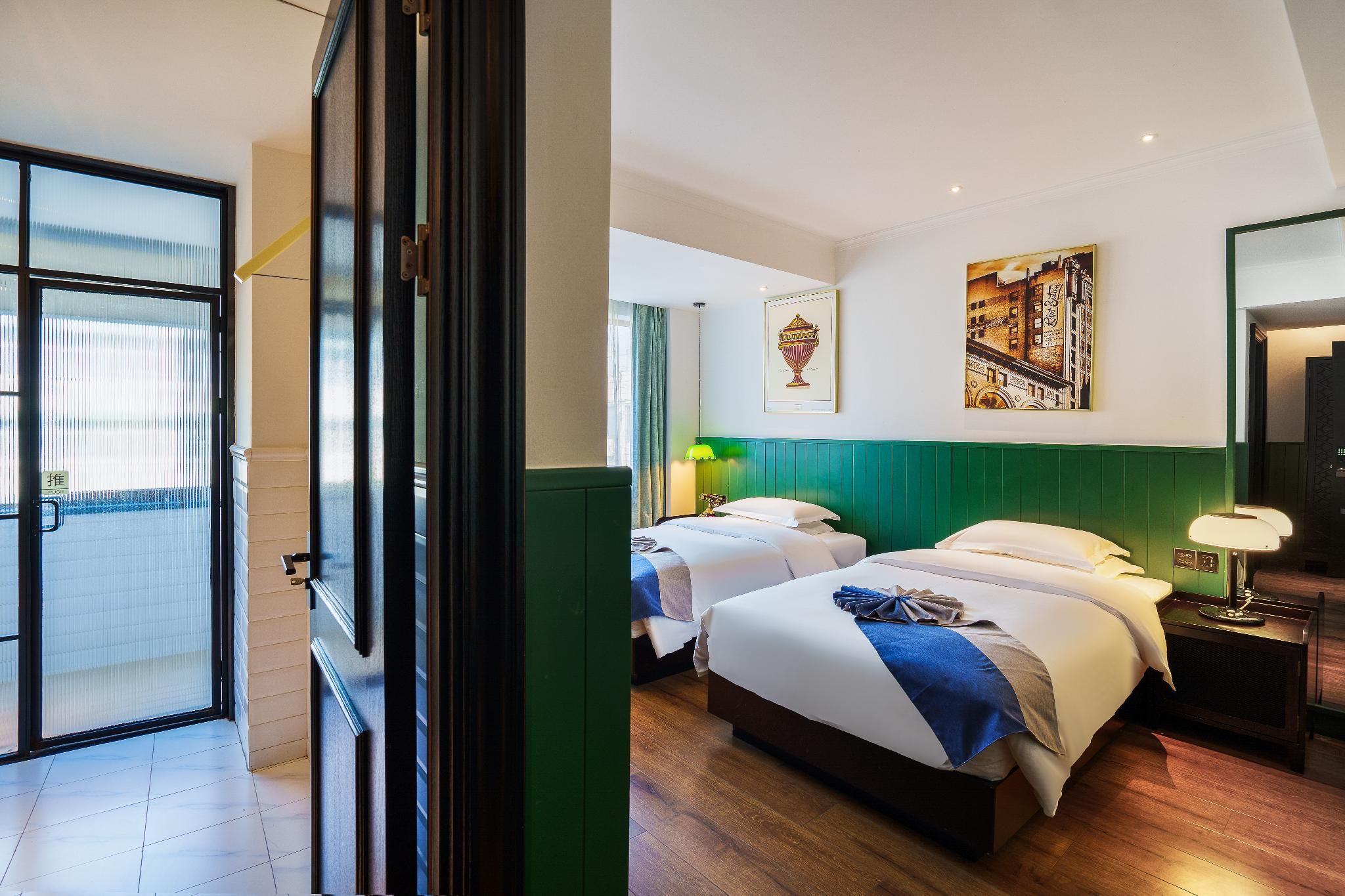 Standard Twin Beds
