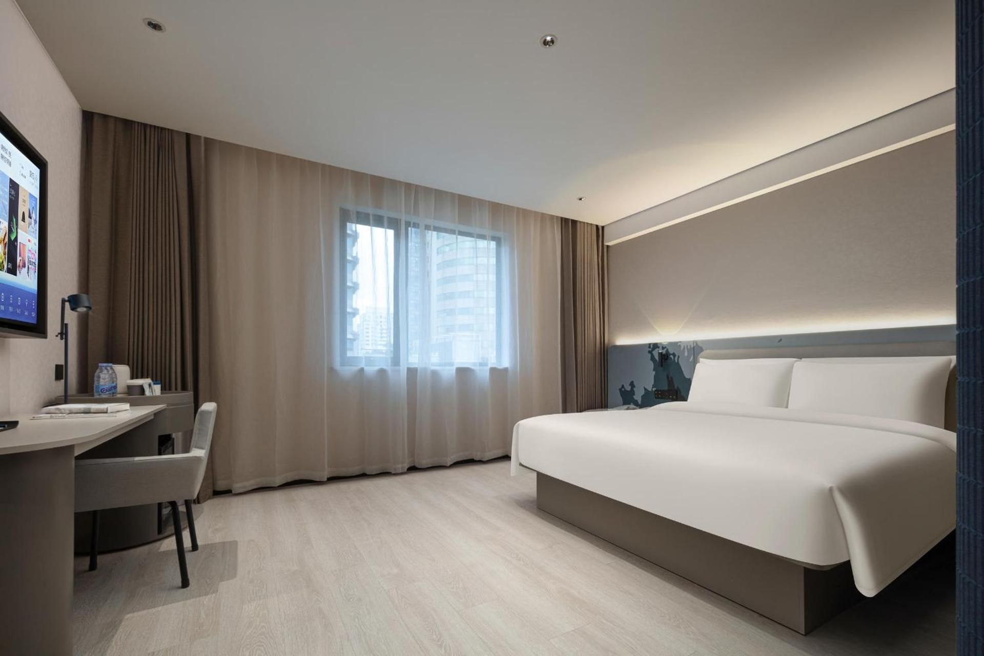 Superior Double Room with Inner Window