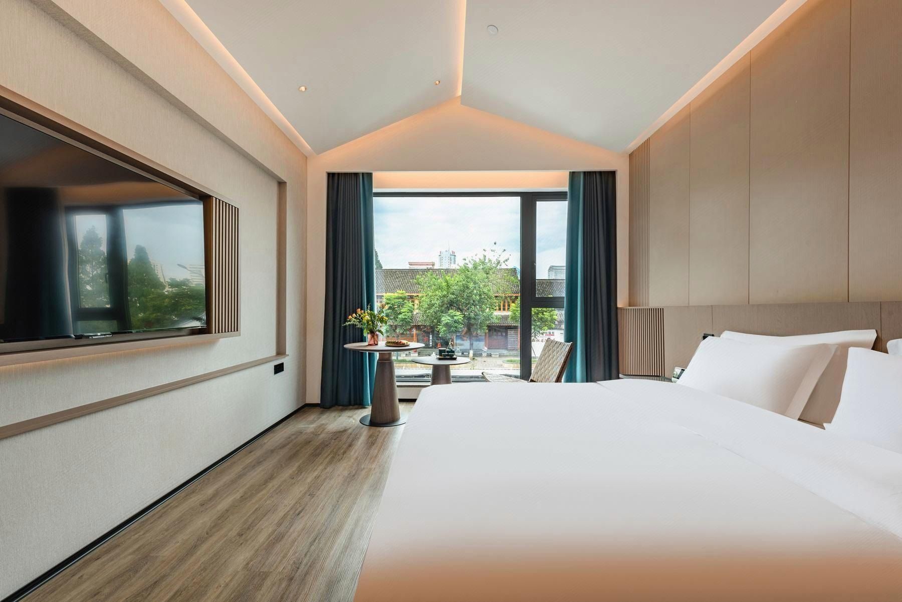 Select Bed Room