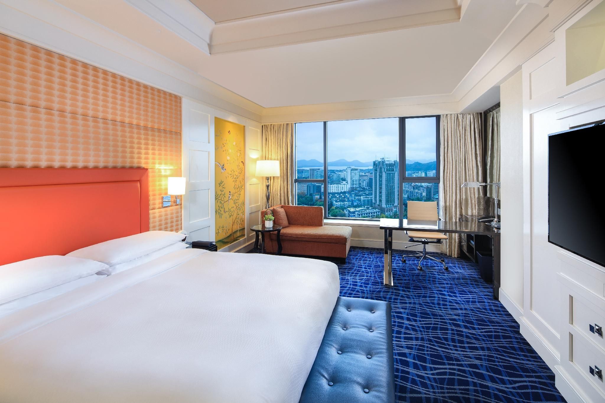 ROOM, Guest room, King or Double