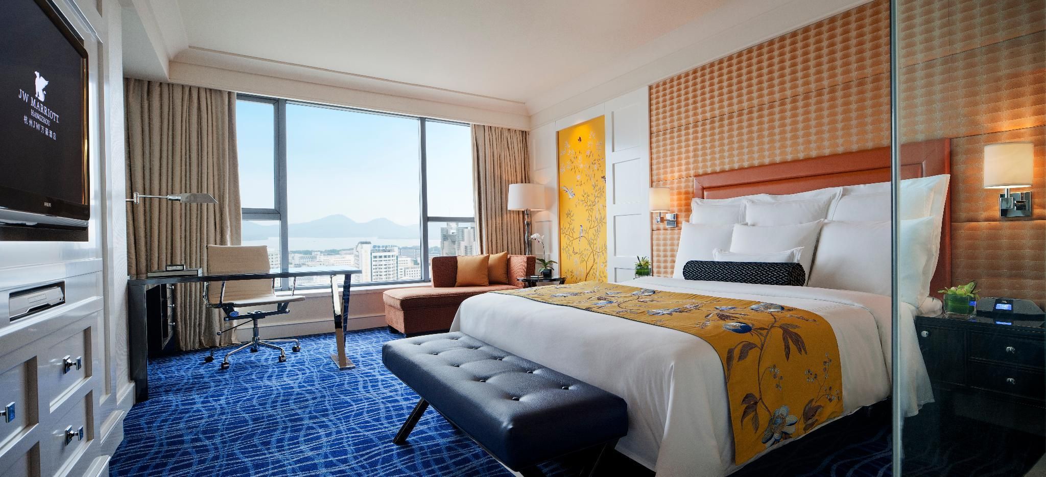 ROOM, Guest room, King or Double
