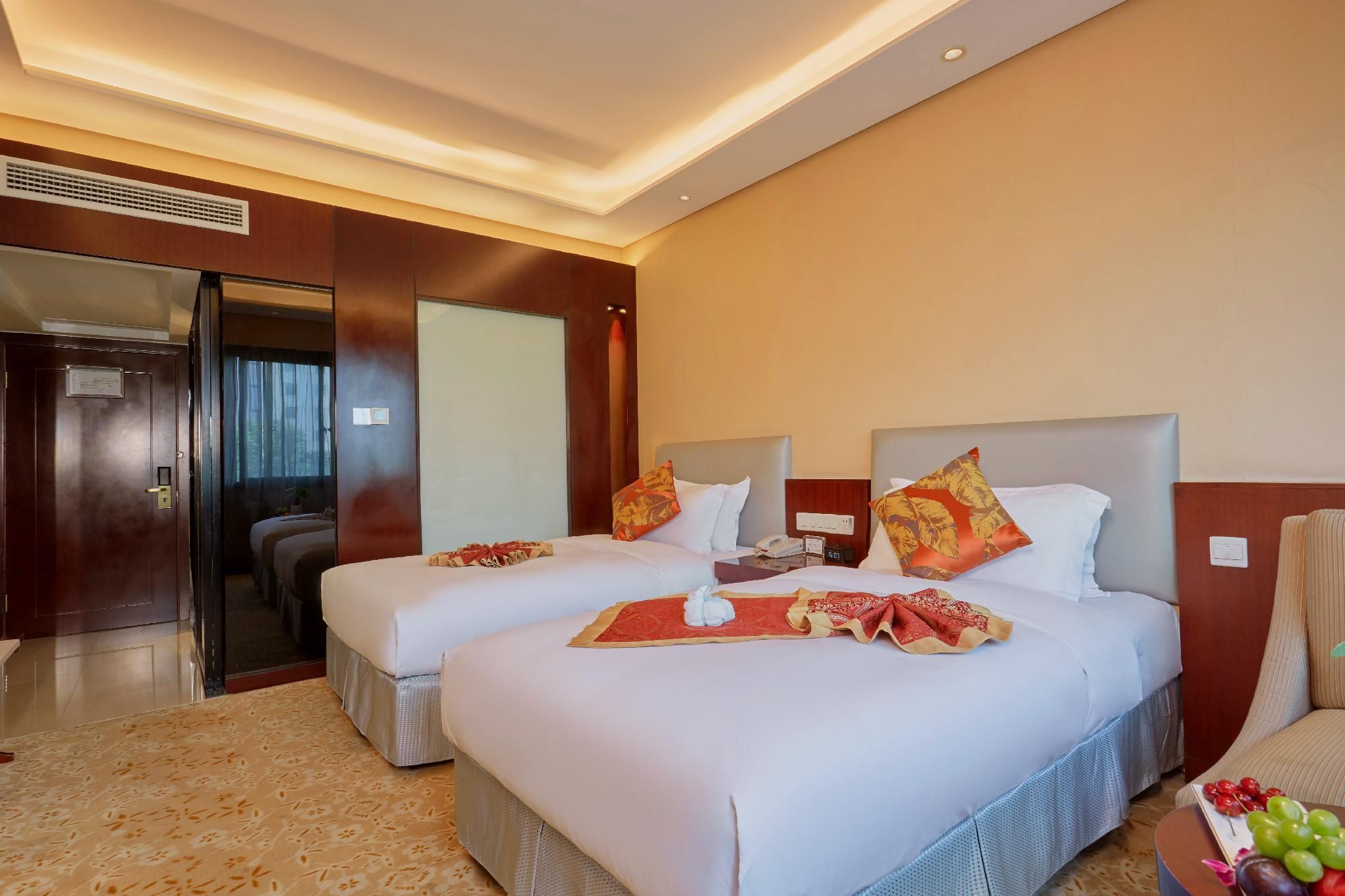 Business Double Room with 2 Single Beds