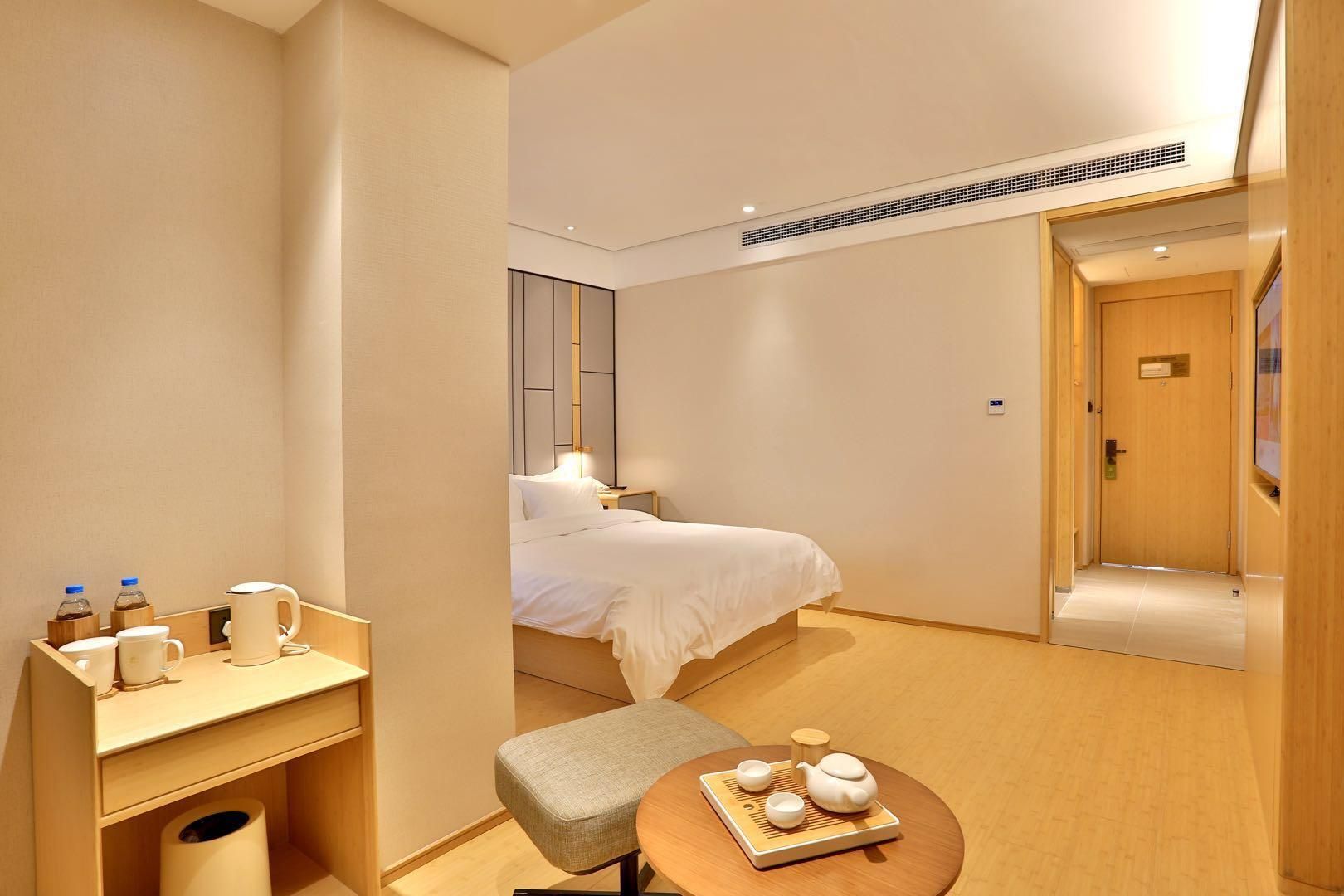 Queen Room A