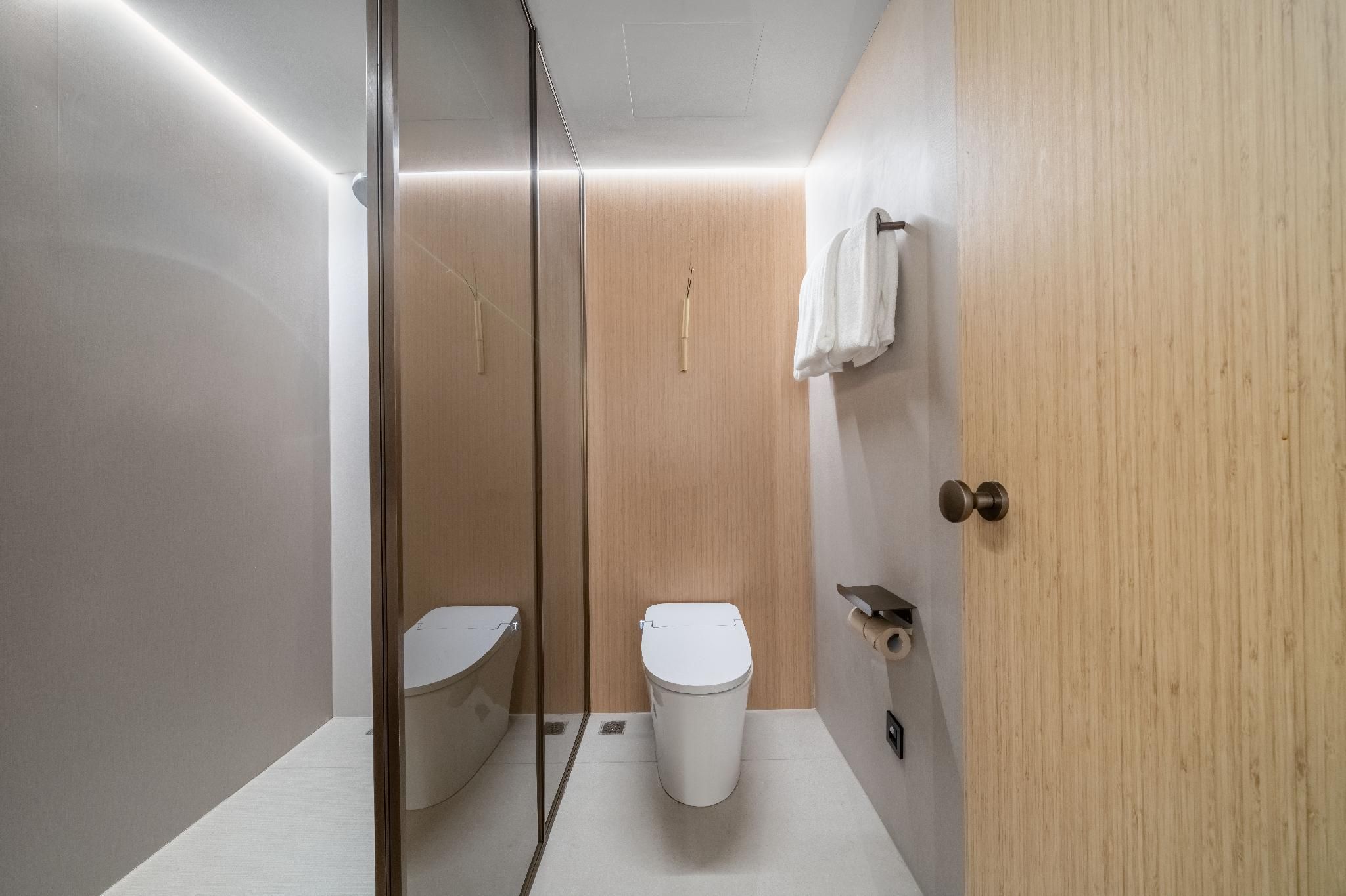 Ji Hotel Hangzhou Wulin Square Shentang Bridge Executive, Larger Guest room, 1 Queen 3