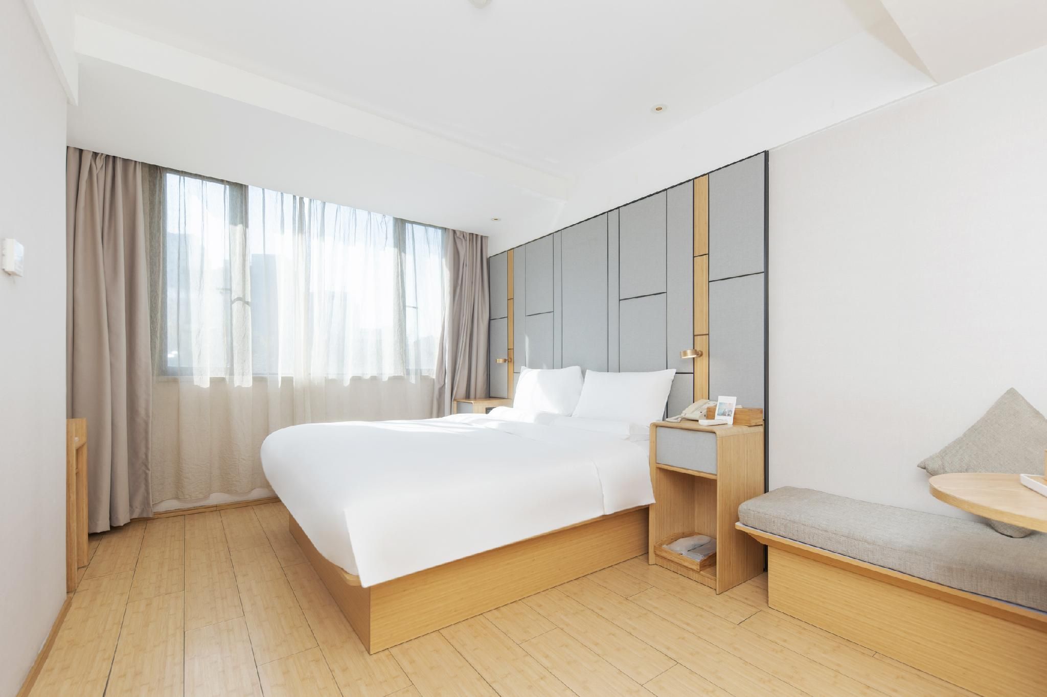 Business Queen Bed Room