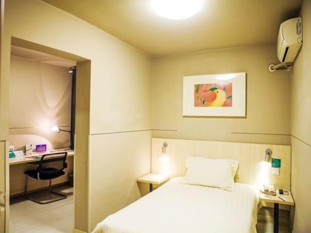 WH - Standard Room