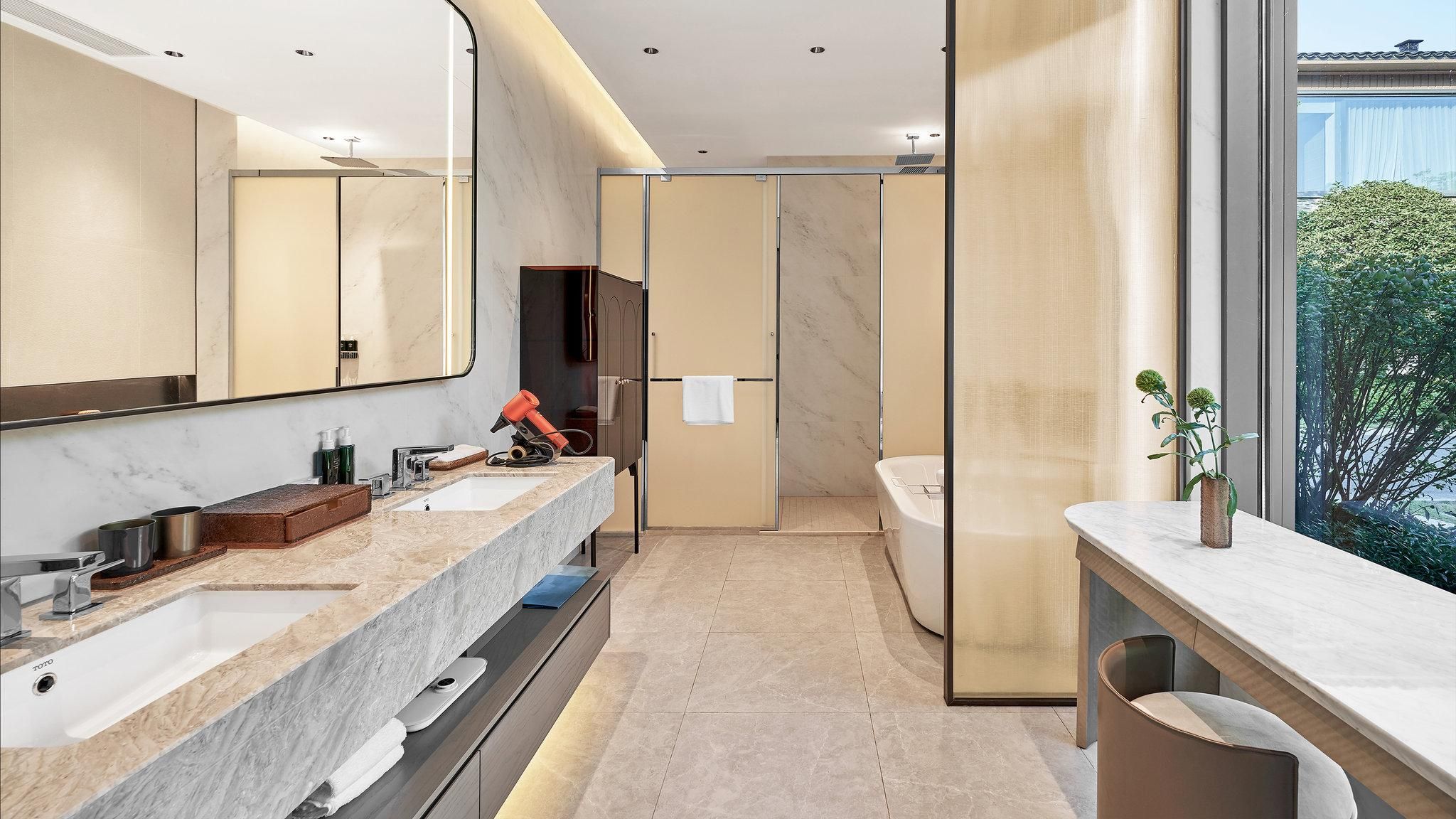 1 Bedroom Suite Villa