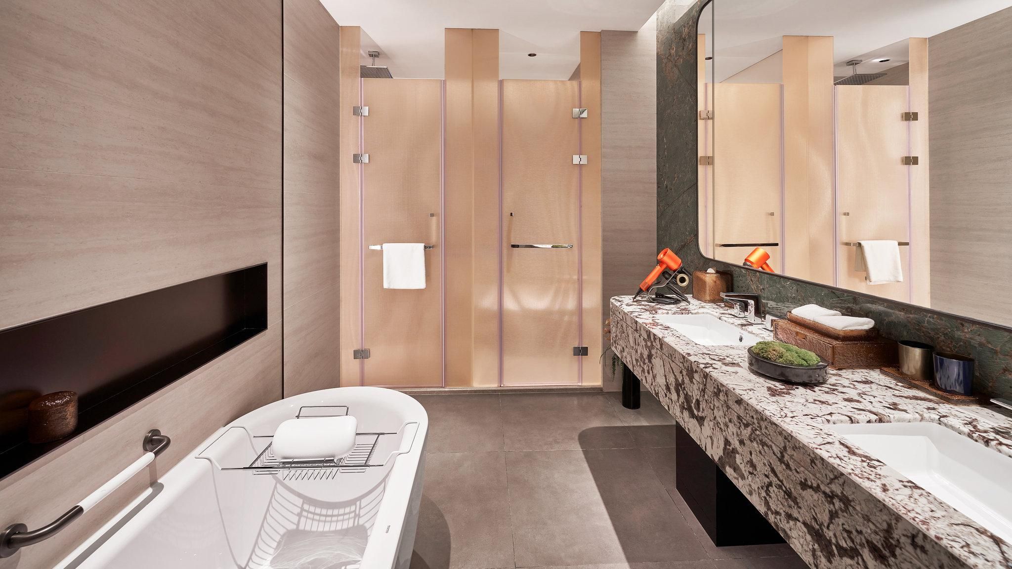 2 Bedroom Suite Villa